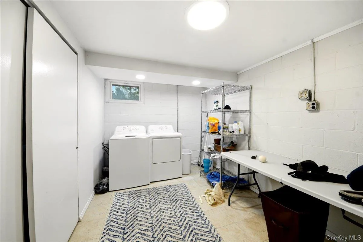 398 Cherry Street, Bedford, NY, 4 Bedrooms Bedrooms, 9 Rooms Rooms,2 BathroomsBathrooms,Residential Lease,For Rent,Cherry,0,990523 398 Cherry Street, Bedford, NY, 4 Bedrooms Bedrooms, 9 Rooms Rooms,2 BathroomsBathrooms,Residential Lease,For Rent,Cherry,0,990523