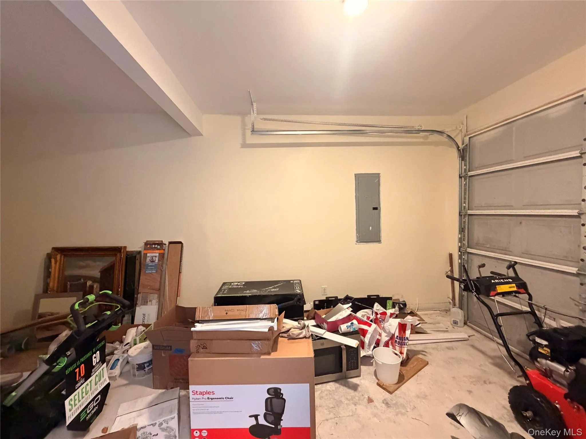 Garage Garage