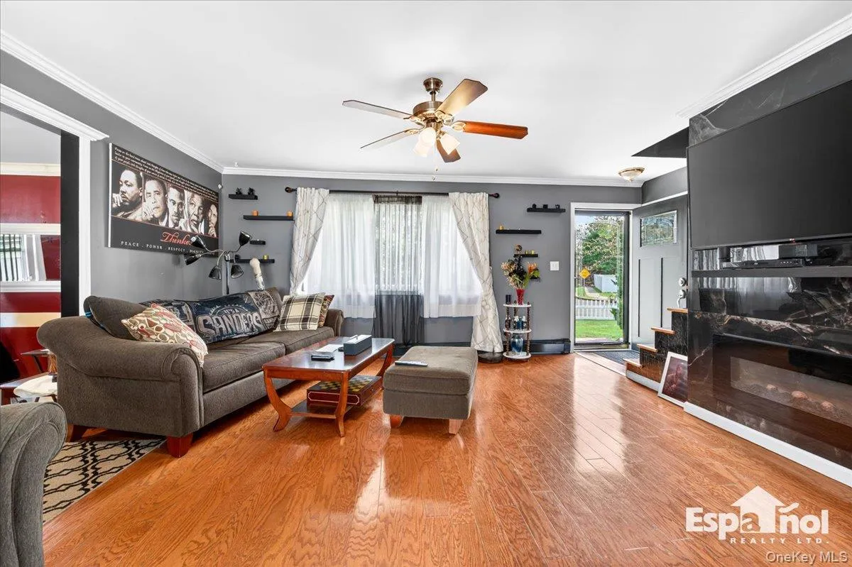 36 Ronald Drive, Babylon, NY, 5 Bedrooms Bedrooms, 9 Rooms Rooms,3 BathroomsBathrooms,Residential Sale,For Rent,Ronald,0,990542 36 Ronald Drive, Babylon, NY, 5 Bedrooms Bedrooms, 9 Rooms Rooms,3 BathroomsBathrooms,Residential Sale,For Rent,Ronald,0,990542