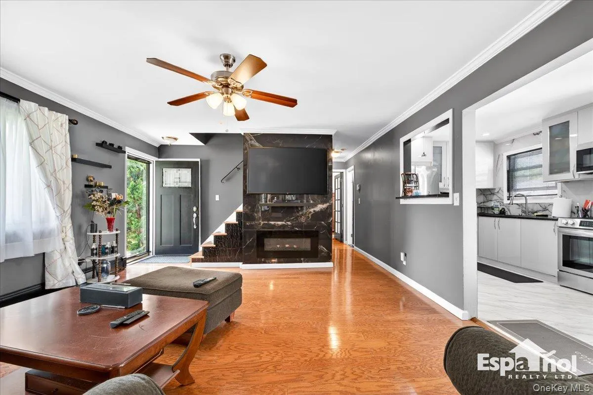 36 Ronald Drive, Babylon, NY, 5 Bedrooms Bedrooms, 9 Rooms Rooms,3 BathroomsBathrooms,Residential Sale,For Rent,Ronald,0,990542 36 Ronald Drive, Babylon, NY, 5 Bedrooms Bedrooms, 9 Rooms Rooms,3 BathroomsBathrooms,Residential Sale,For Rent,Ronald,0,990542