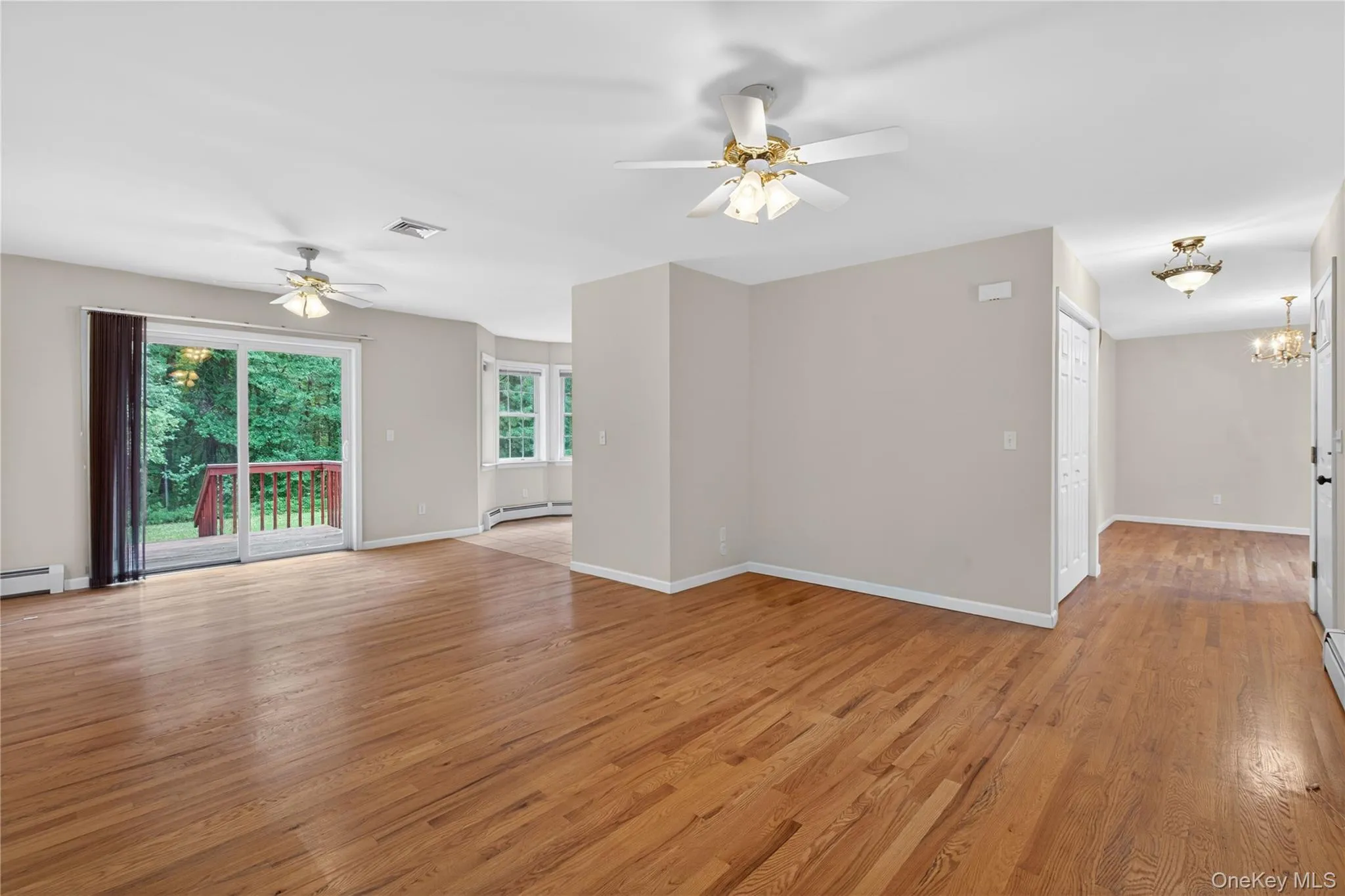 18 Locust Drive, Crawford, NY, 3 Bedrooms Bedrooms, 10 Rooms Rooms,2 BathroomsBathrooms,Residential,For Rent,Locust,0,990547 18 Locust Drive, Crawford, NY, 3 Bedrooms Bedrooms, 10 Rooms Rooms,2 BathroomsBathrooms,Residential,For Rent,Locust,0,990547