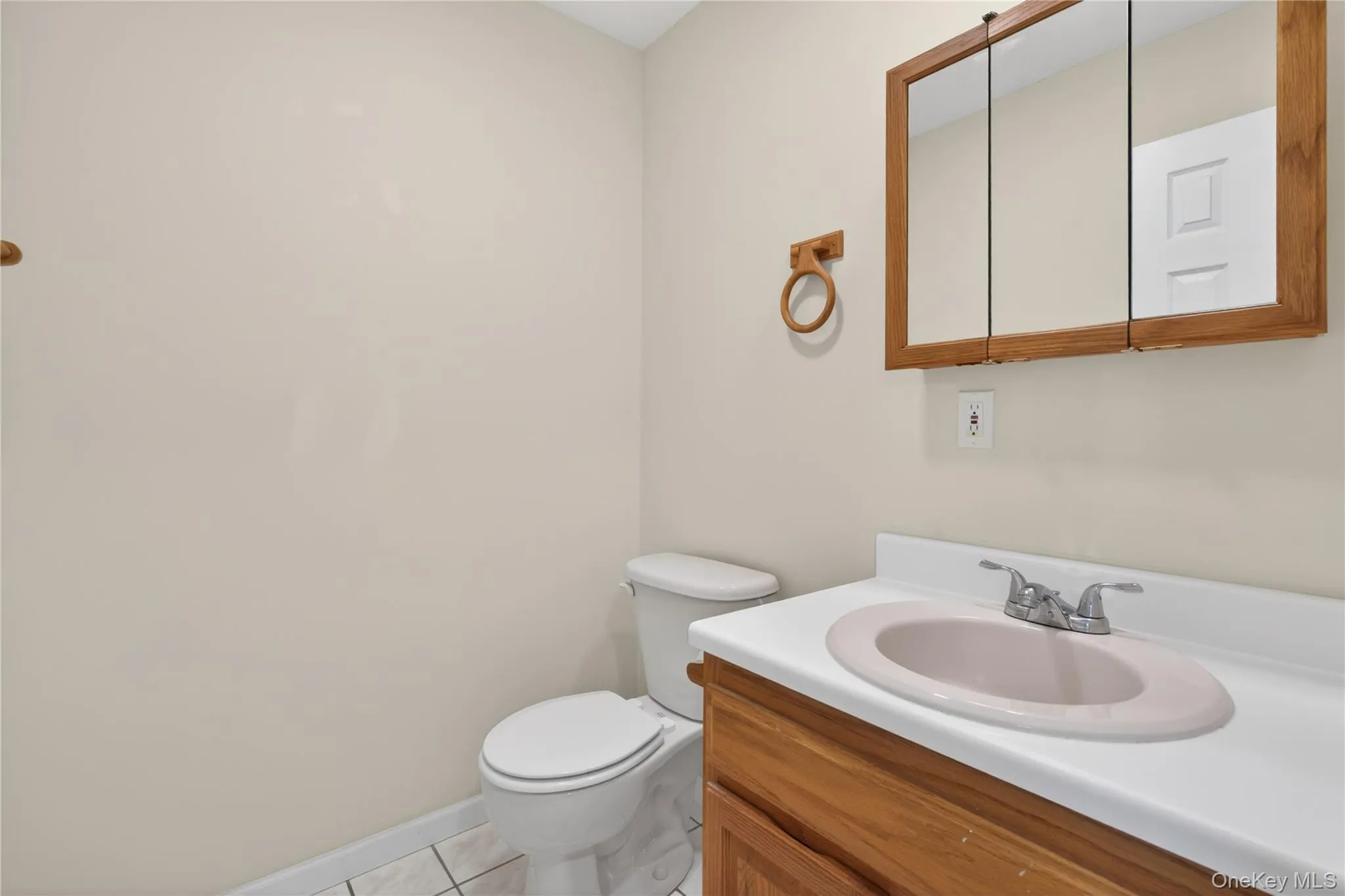 18 Locust Drive, Crawford, NY, 3 Bedrooms Bedrooms, 10 Rooms Rooms,2 BathroomsBathrooms,Residential,For Rent,Locust,0,990547 18 Locust Drive, Crawford, NY, 3 Bedrooms Bedrooms, 10 Rooms Rooms,2 BathroomsBathrooms,Residential,For Rent,Locust,0,990547