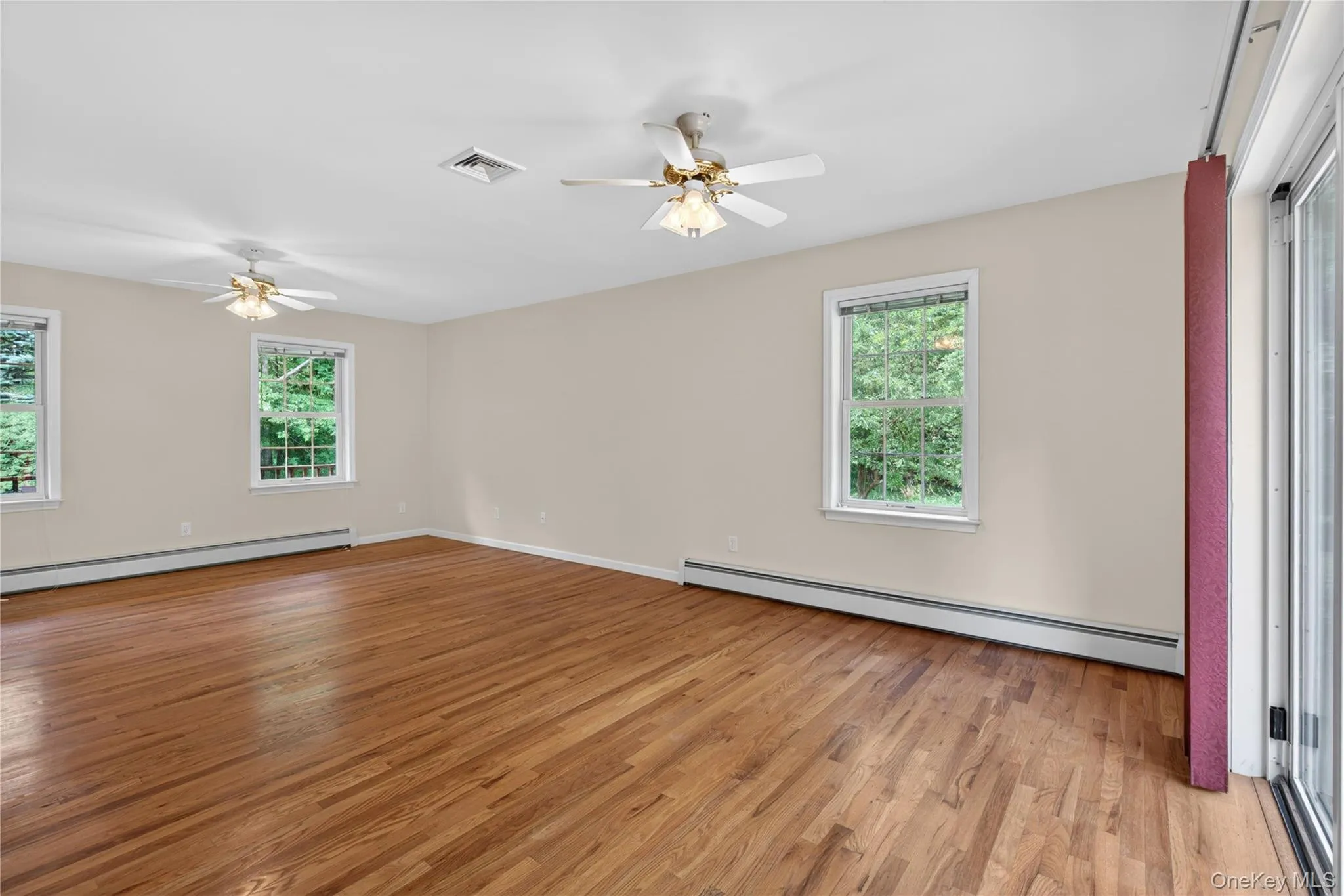 18 Locust Drive, Crawford, NY, 3 Bedrooms Bedrooms, 10 Rooms Rooms,2 BathroomsBathrooms,Residential,For Rent,Locust,0,990547 18 Locust Drive, Crawford, NY, 3 Bedrooms Bedrooms, 10 Rooms Rooms,2 BathroomsBathrooms,Residential,For Rent,Locust,0,990547