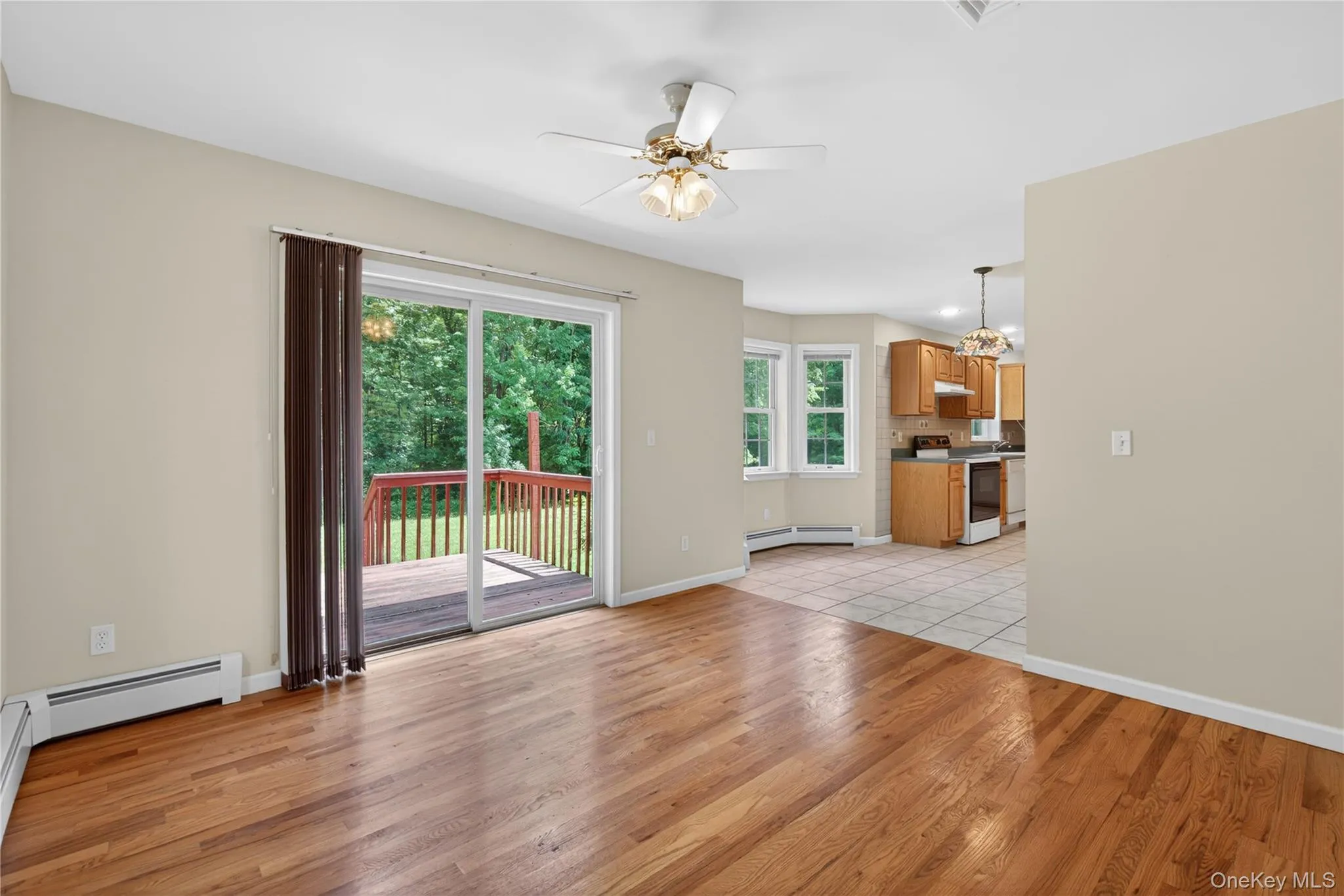 18 Locust Drive, Crawford, NY, 3 Bedrooms Bedrooms, 10 Rooms Rooms,2 BathroomsBathrooms,Residential,For Rent,Locust,0,990547 18 Locust Drive, Crawford, NY, 3 Bedrooms Bedrooms, 10 Rooms Rooms,2 BathroomsBathrooms,Residential,For Rent,Locust,0,990547
