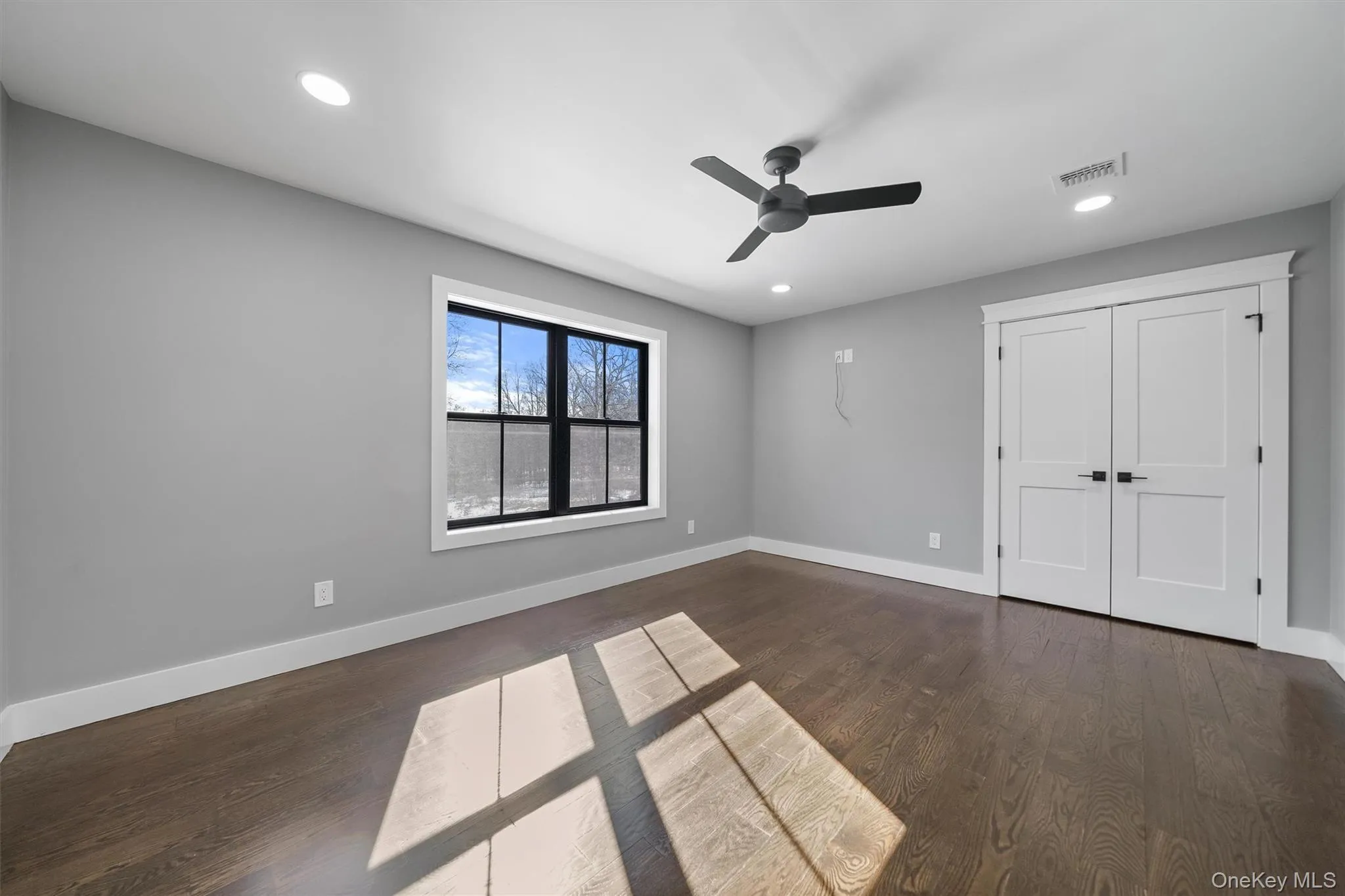Pictures of a similar home recently completed by the builder. Pictures of a similar home recently completed by the builder.