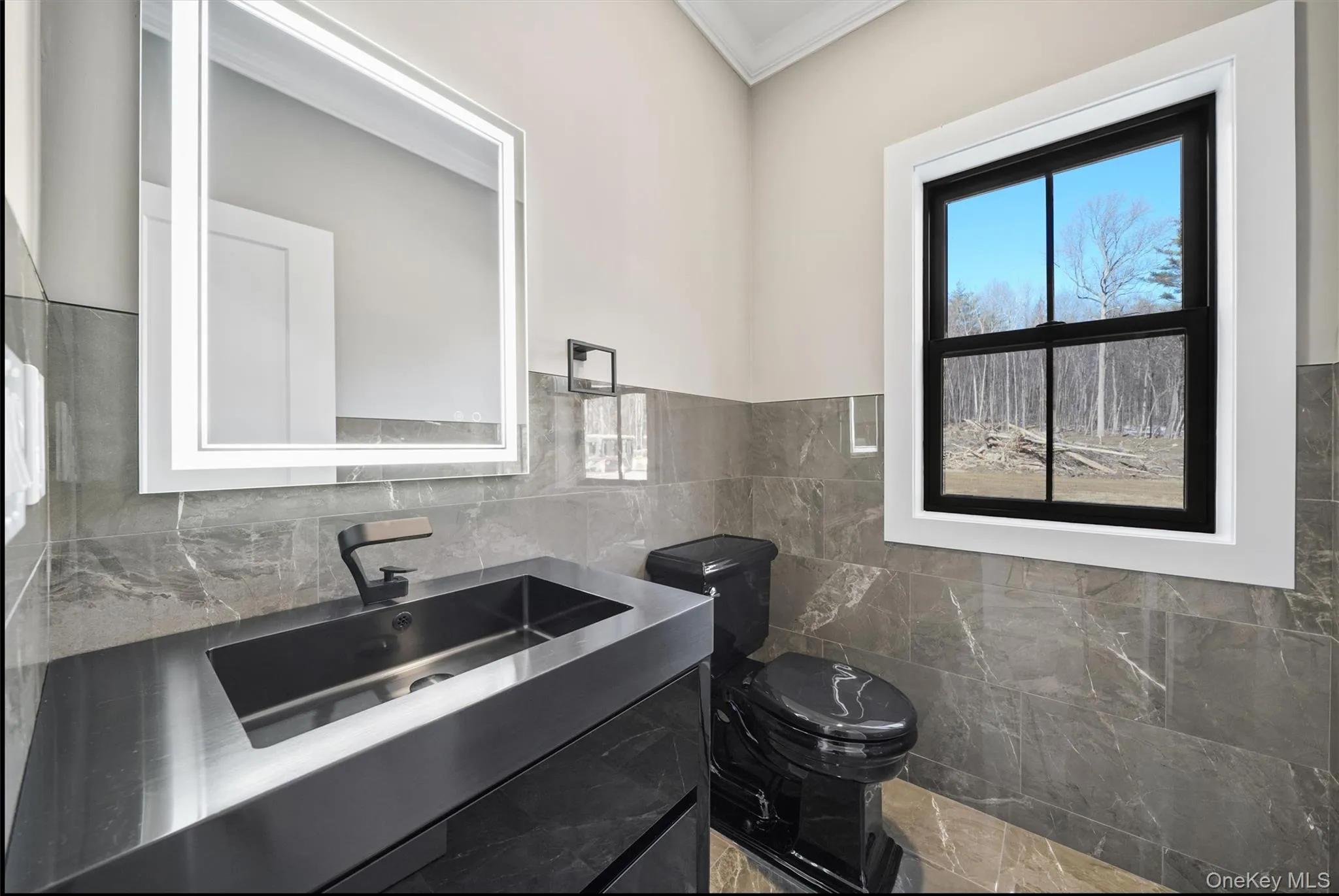 Pictures of a similar home recently completed by the builder. Pictures of a similar home recently completed by the builder.