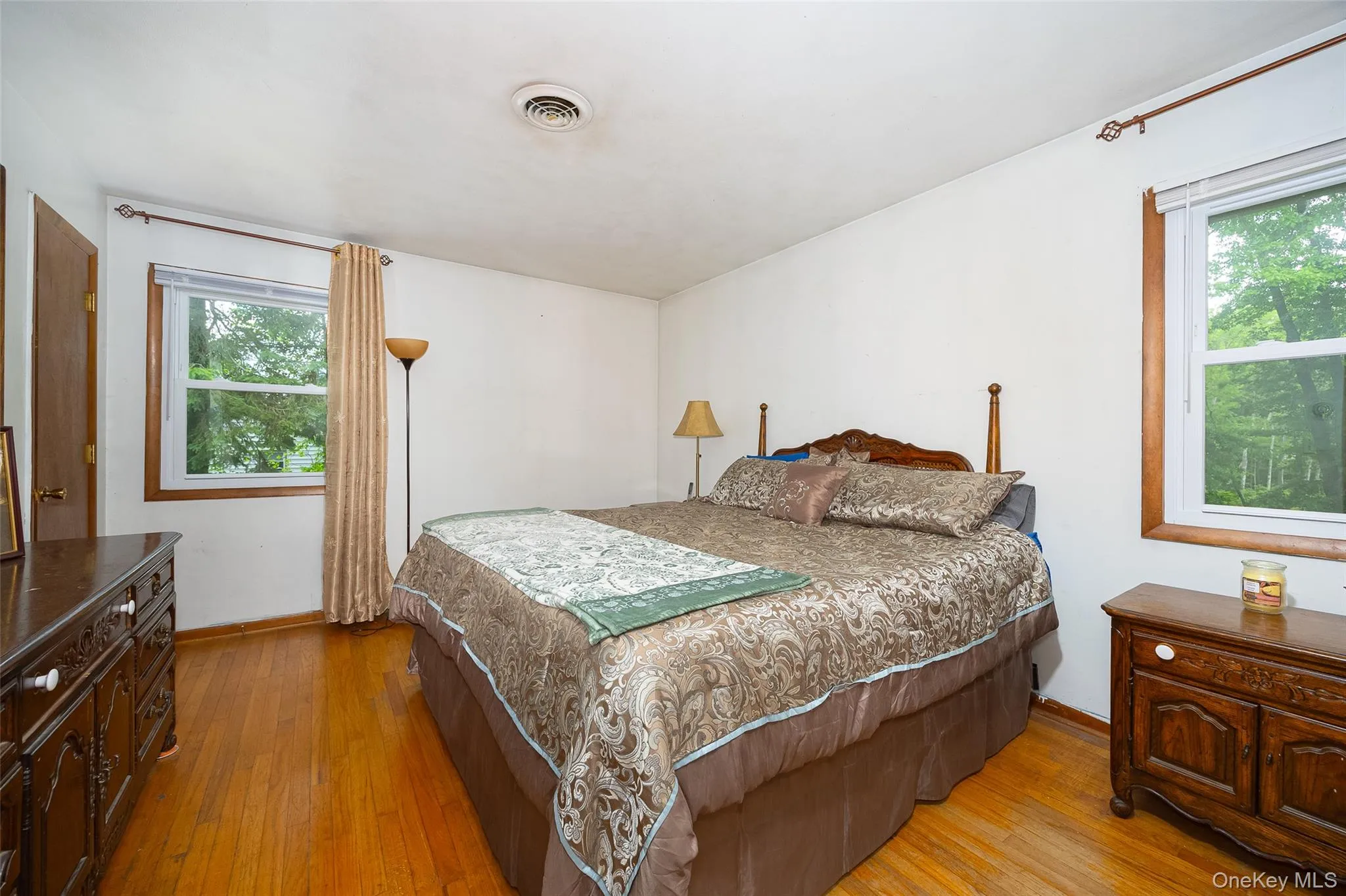 2 Lawrence Road, Hyde Park, NY, 3 Bedrooms Bedrooms, 7 Rooms Rooms,2 BathroomsBathrooms,Residential,For Rent,Lawrence,0,990558 2 Lawrence Road, Hyde Park, NY, 3 Bedrooms Bedrooms, 7 Rooms Rooms,2 BathroomsBathrooms,Residential,For Rent,Lawrence,0,990558
