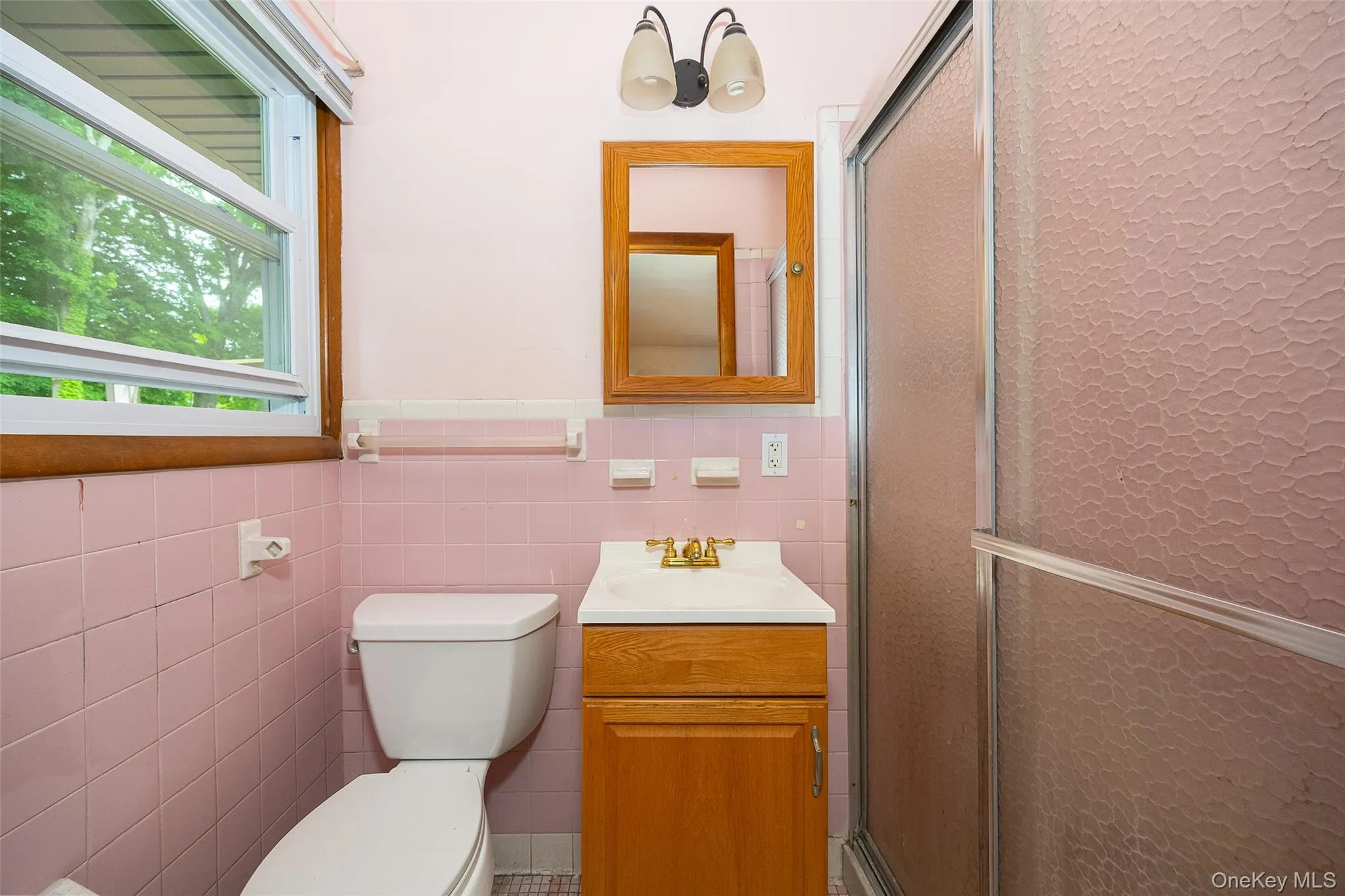 2 Lawrence Road, Hyde Park, NY, 3 Bedrooms Bedrooms, 7 Rooms Rooms,2 BathroomsBathrooms,Residential,For Rent,Lawrence,0,990558 2 Lawrence Road, Hyde Park, NY, 3 Bedrooms Bedrooms, 7 Rooms Rooms,2 BathroomsBathrooms,Residential,For Rent,Lawrence,0,990558