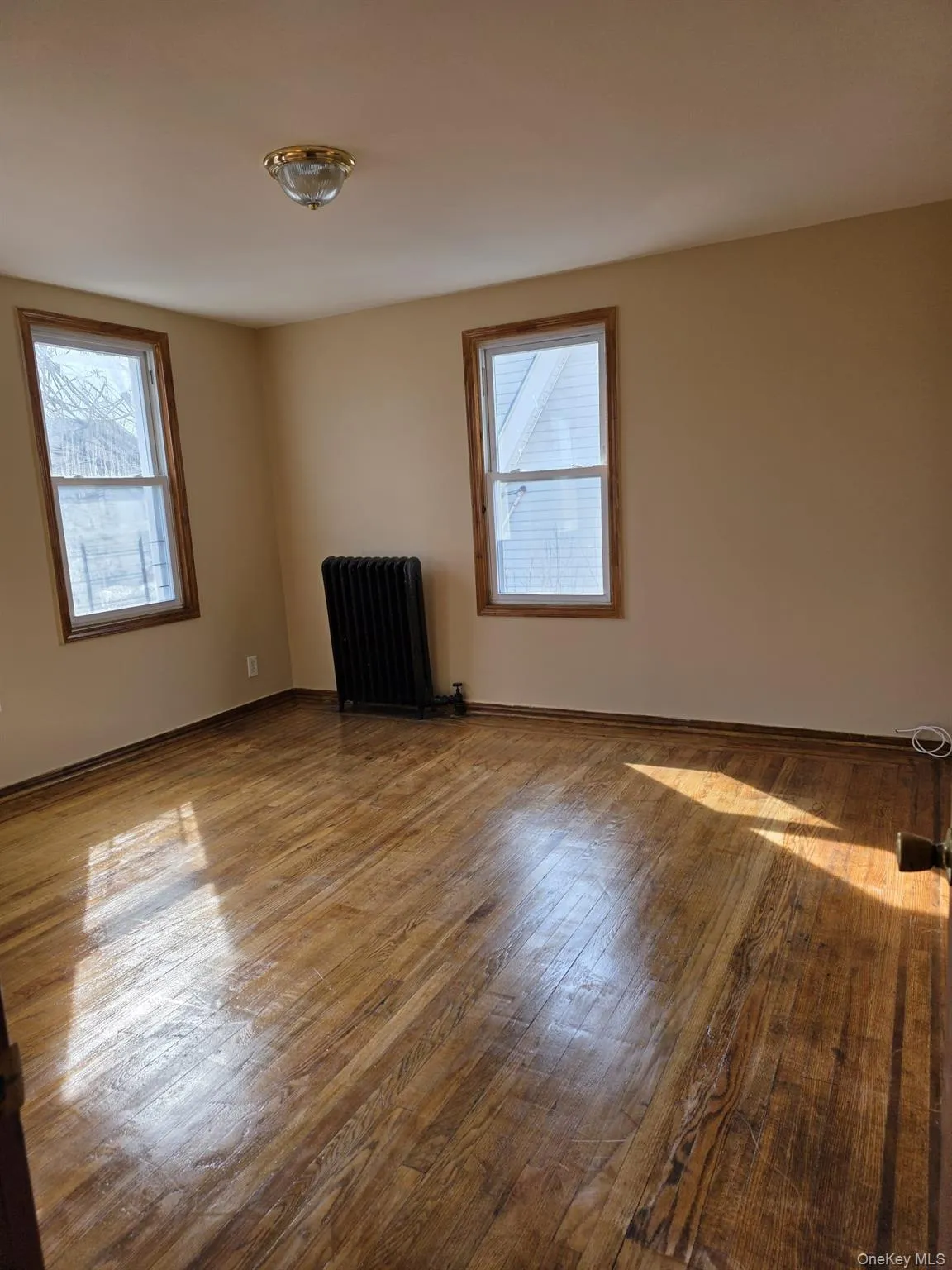 178-45 145th Road, New York, NY, 3 Bedrooms Bedrooms, 6 Rooms Rooms,1 BathroomBathrooms,Residential Lease,For Rent,145th,0,990562 178-45 145th Road, New York, NY, 3 Bedrooms Bedrooms, 6 Rooms Rooms,1 BathroomBathrooms,Residential Lease,For Rent,145th,0,990562