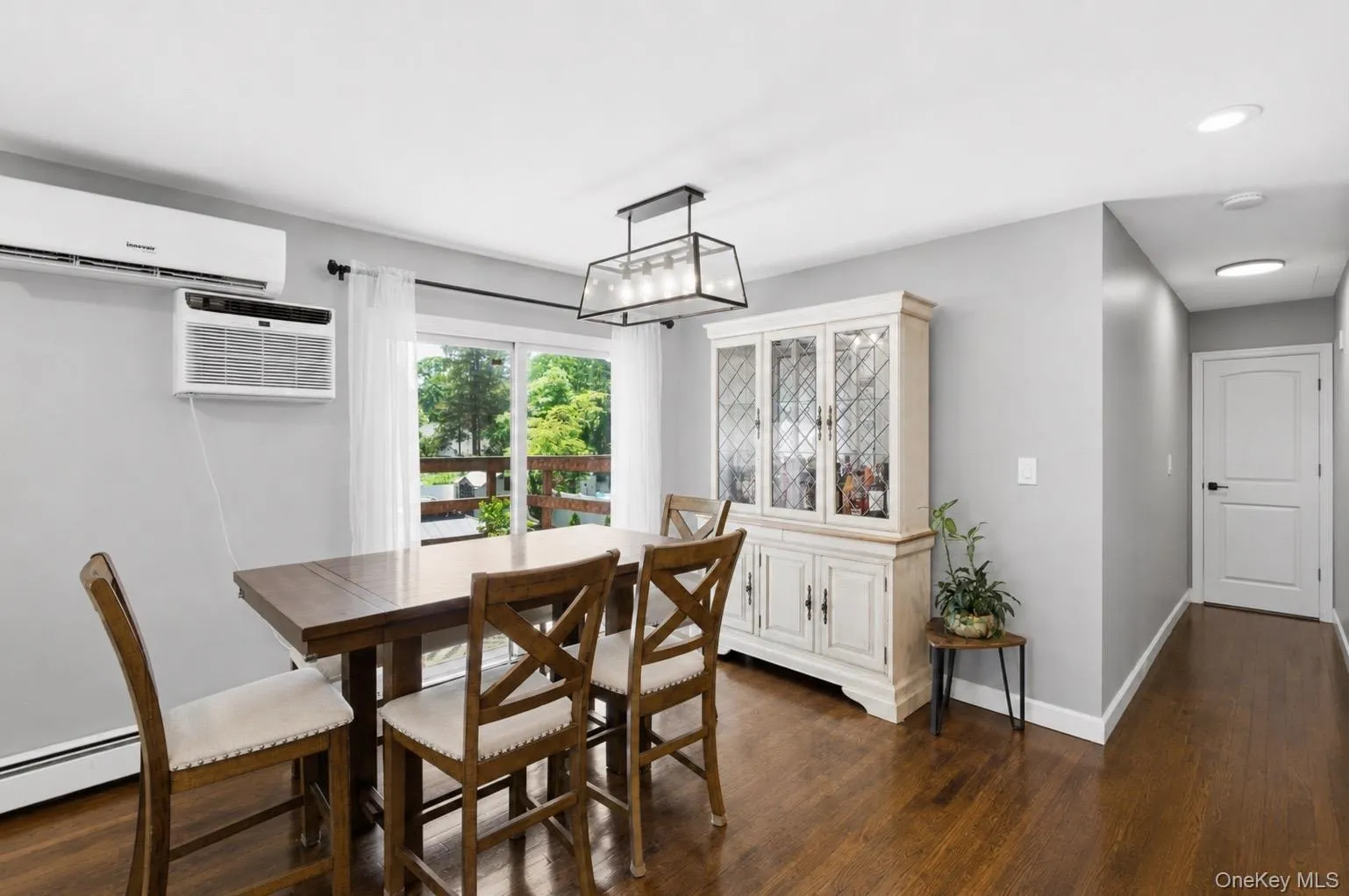 82 Seawanhaka Avenue, Smithtown, NY, 5 Bedrooms Bedrooms, 11 Rooms Rooms,3 BathroomsBathrooms,Residential,For Rent,Seawanhaka,0,990573 82 Seawanhaka Avenue, Smithtown, NY, 5 Bedrooms Bedrooms, 11 Rooms Rooms,3 BathroomsBathrooms,Residential,For Rent,Seawanhaka,0,990573