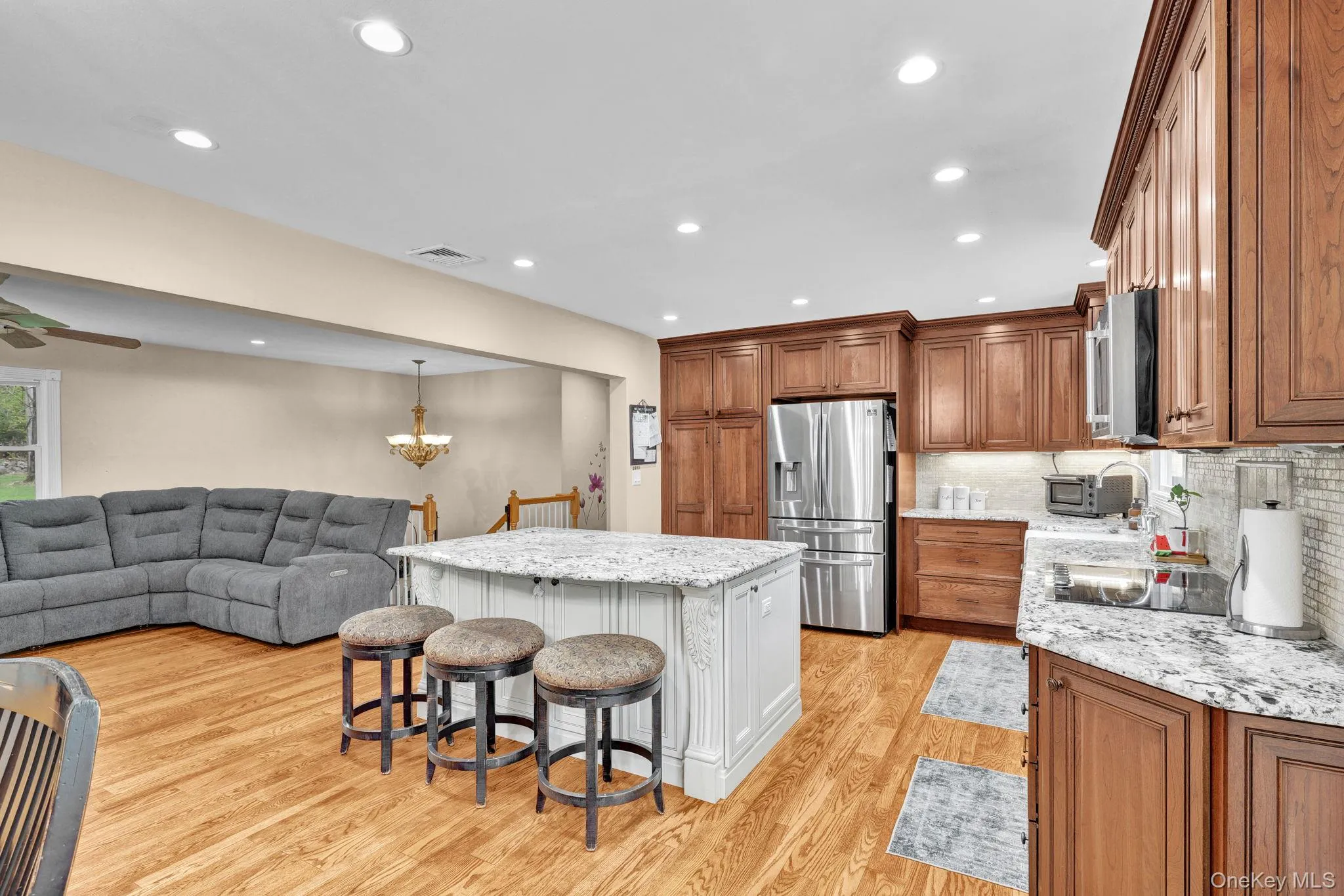809 Highland Lake Road, Middletown, NY, 4 Bedrooms Bedrooms, 8 Rooms Rooms,3 BathroomsBathrooms,Residential Lease,For Rent,Highland Lake,0,990580 809 Highland Lake Road, Middletown, NY, 4 Bedrooms Bedrooms, 8 Rooms Rooms,3 BathroomsBathrooms,Residential Lease,For Rent,Highland Lake,0,990580