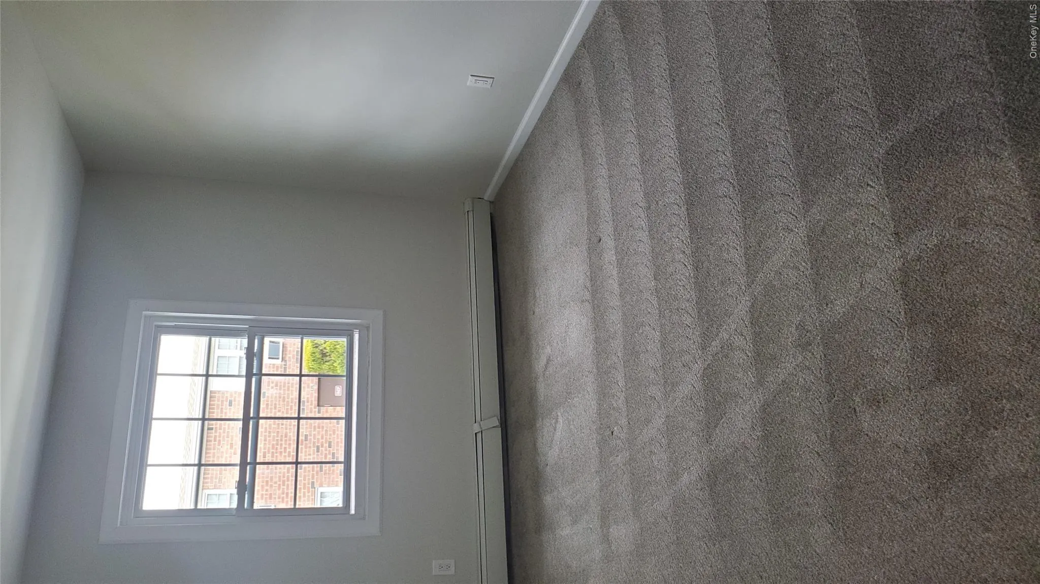 460 Old Town Road, Brookhaven, NY, 1 Bedroom Bedrooms, 4 Rooms Rooms,1 BathroomBathrooms,Residential Lease,For Rent,Old Town,0,990585 460 Old Town Road, Brookhaven, NY, 1 Bedroom Bedrooms, 4 Rooms Rooms,1 BathroomBathrooms,Residential Lease,For Rent,Old Town,0,990585