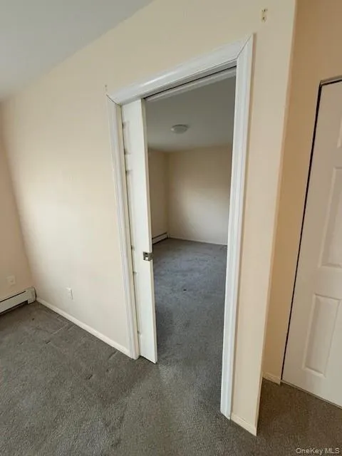 460 Old Town Road, Brookhaven, NY, 1 Bedroom Bedrooms, 4 Rooms Rooms,1 BathroomBathrooms,Residential Lease,For Rent,Old Town,0,990589 460 Old Town Road, Brookhaven, NY, 1 Bedroom Bedrooms, 4 Rooms Rooms,1 BathroomBathrooms,Residential Lease,For Rent,Old Town,0,990589