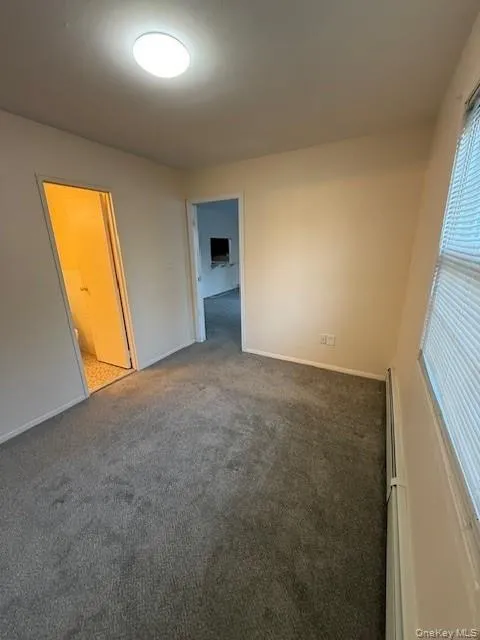 460 Old Town Road, Brookhaven, NY, 1 Bedroom Bedrooms, 4 Rooms Rooms,1 BathroomBathrooms,Residential Lease,For Rent,Old Town,0,990589 460 Old Town Road, Brookhaven, NY, 1 Bedroom Bedrooms, 4 Rooms Rooms,1 BathroomBathrooms,Residential Lease,For Rent,Old Town,0,990589