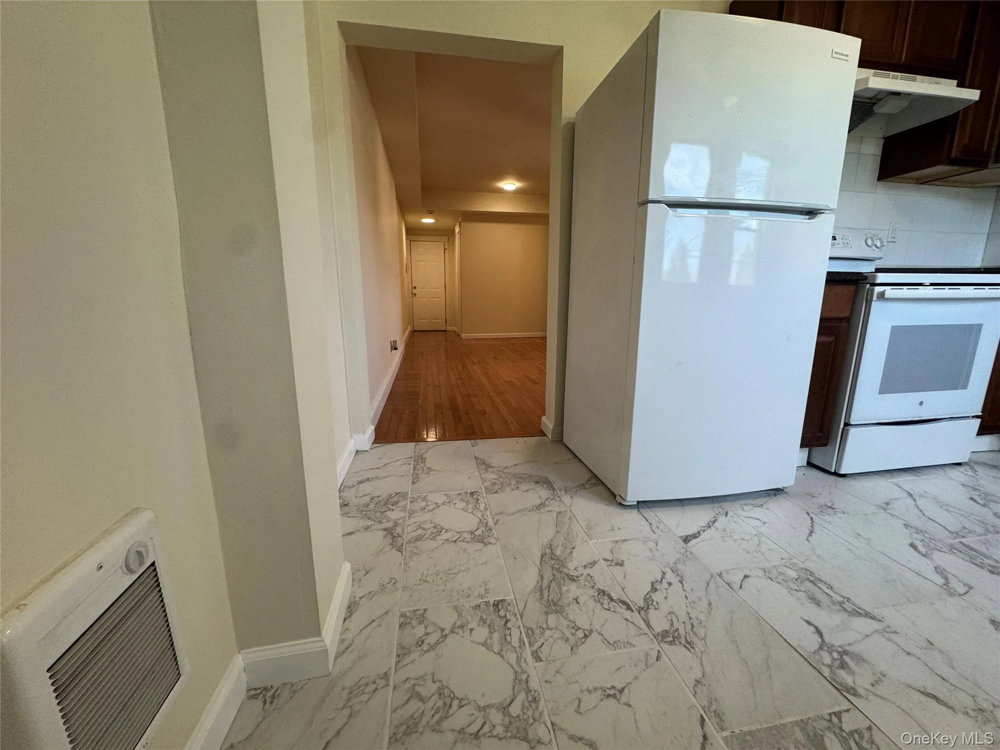 284 Main Street, Beacon, NY, 2 Rooms Rooms,1 BathroomBathrooms,Residential Lease,For Rent,Main,0,990590 284 Main Street, Beacon, NY, 2 Rooms Rooms,1 BathroomBathrooms,Residential Lease,For Rent,Main,0,990590