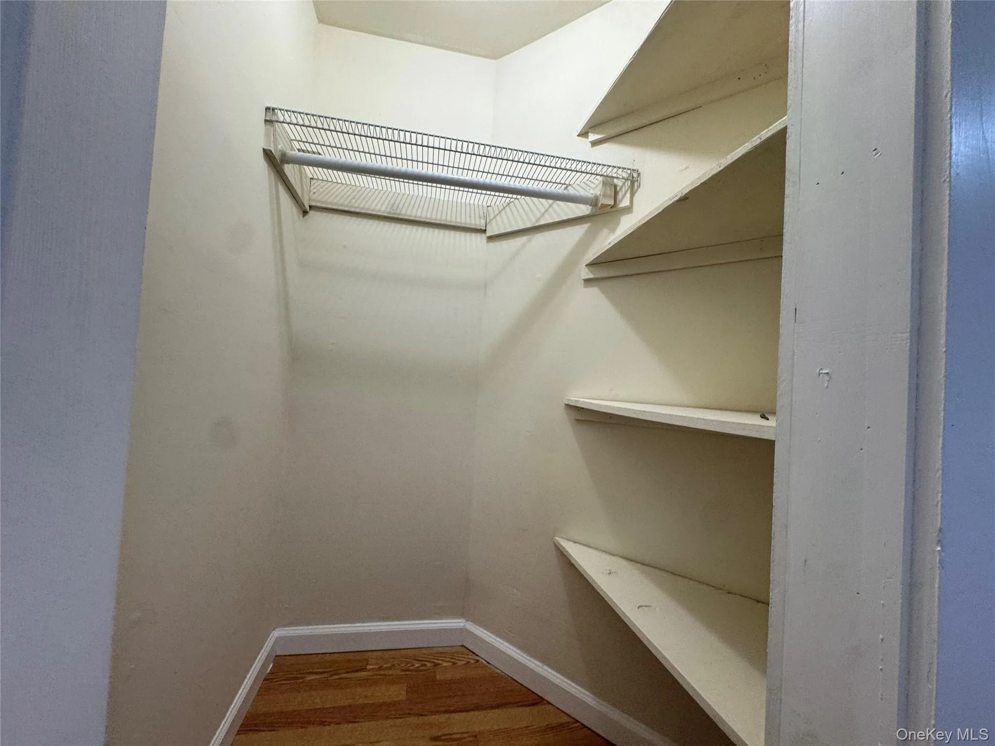 284 Main Street, Beacon, NY, 2 Rooms Rooms,1 BathroomBathrooms,Residential Lease,For Rent,Main,0,990590 284 Main Street, Beacon, NY, 2 Rooms Rooms,1 BathroomBathrooms,Residential Lease,For Rent,Main,0,990590