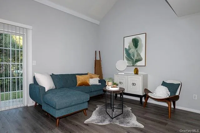 7 Neal, Brookhaven, NY, 2 Bedrooms Bedrooms, 5 Rooms Rooms,2 BathroomsBathrooms,Residential Lease,For Rent,Neal,0,990597 7 Neal, Brookhaven, NY, 2 Bedrooms Bedrooms, 5 Rooms Rooms,2 BathroomsBathrooms,Residential Lease,For Rent,Neal,0,990597