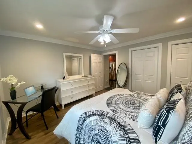 219 Adams Way, Islip, NY, 1 Bedroom Bedrooms, 4 Rooms Rooms,1 BathroomBathrooms,Residential Lease,For Rent,Adams,0,990612 219 Adams Way, Islip, NY, 1 Bedroom Bedrooms, 4 Rooms Rooms,1 BathroomBathrooms,Residential Lease,For Rent,Adams,0,990612