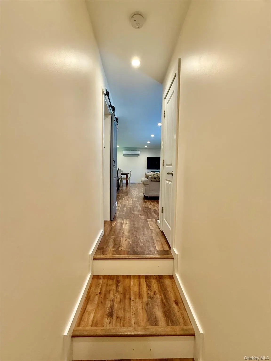 61 Pioneer Drive, Bethel, NY, 3 Bedrooms Bedrooms, 8 Rooms Rooms,1 BathroomBathrooms,Residential,For Rent,Pioneer,0,990614 61 Pioneer Drive, Bethel, NY, 3 Bedrooms Bedrooms, 8 Rooms Rooms,1 BathroomBathrooms,Residential,For Rent,Pioneer,0,990614