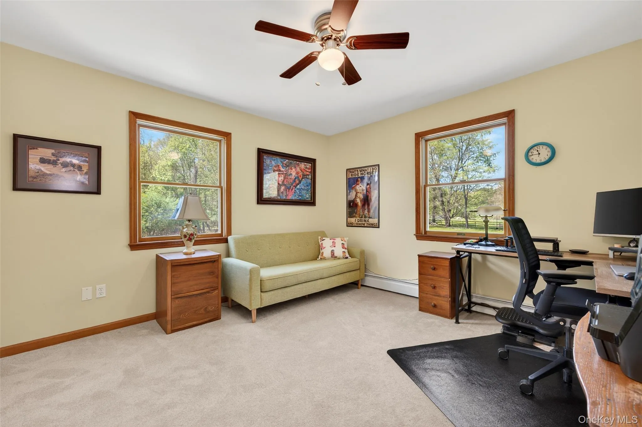 First floor bedroom with wall to wall carpeting just 2 years old First floor bedroom with wall to wall carpeting just 2 years old