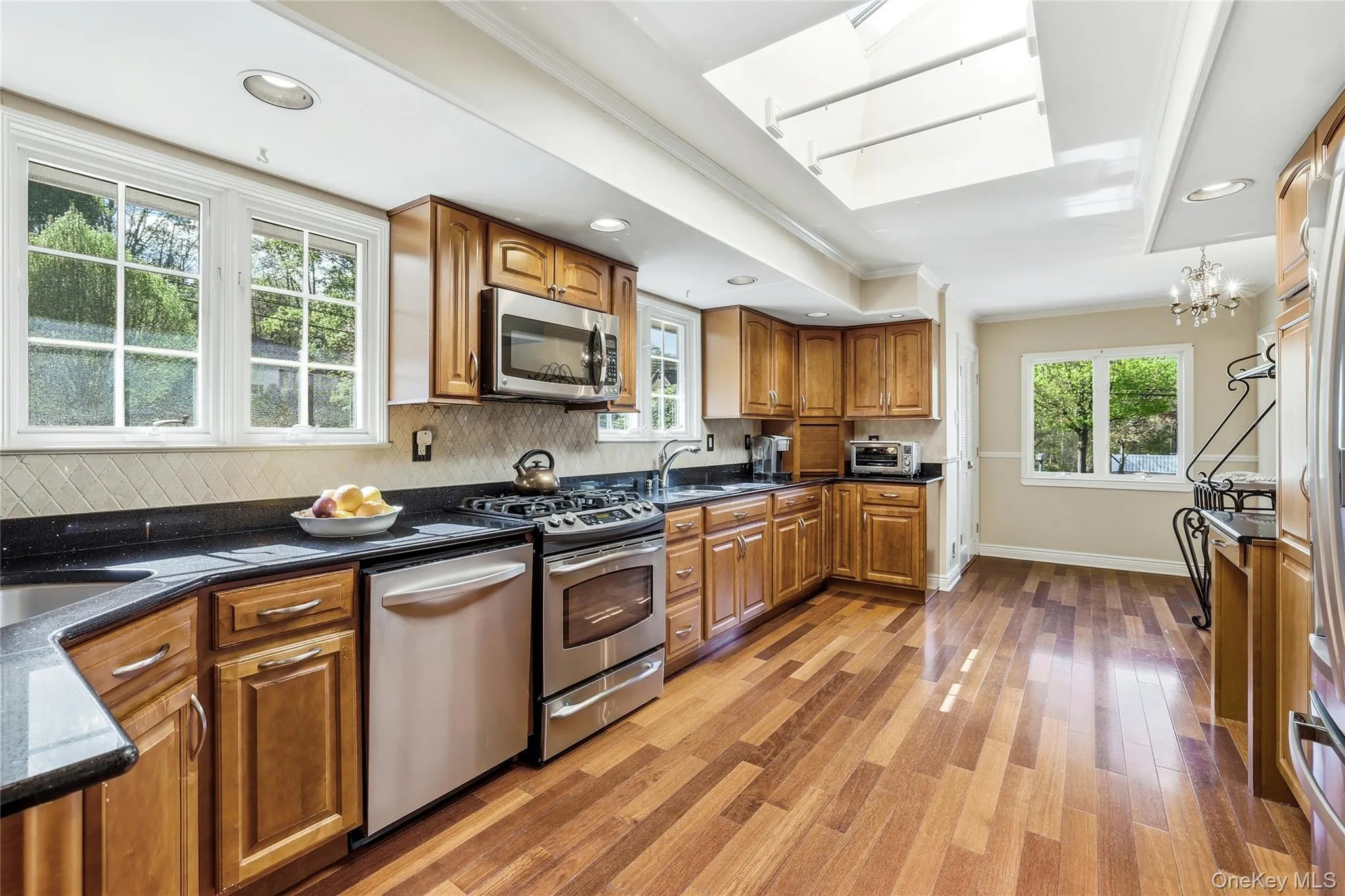 35 Mayer Drive, Ramapo, NY, 3 Bedrooms Bedrooms, 9 Rooms Rooms,3 BathroomsBathrooms,Residential,For Rent,Mayer,0,990635 35 Mayer Drive, Ramapo, NY, 3 Bedrooms Bedrooms, 9 Rooms Rooms,3 BathroomsBathrooms,Residential,For Rent,Mayer,0,990635