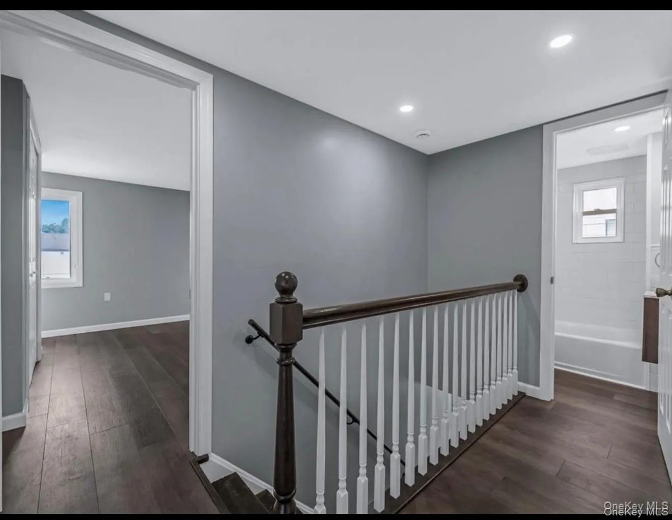 6 Barclay Street, Oyster Bay, NY, 5 Bedrooms Bedrooms, 7 Rooms Rooms,3 BathroomsBathrooms,Residential Lease,For Rent,Barclay,0,990638 6 Barclay Street, Oyster Bay, NY, 5 Bedrooms Bedrooms, 7 Rooms Rooms,3 BathroomsBathrooms,Residential Lease,For Rent,Barclay,0,990638