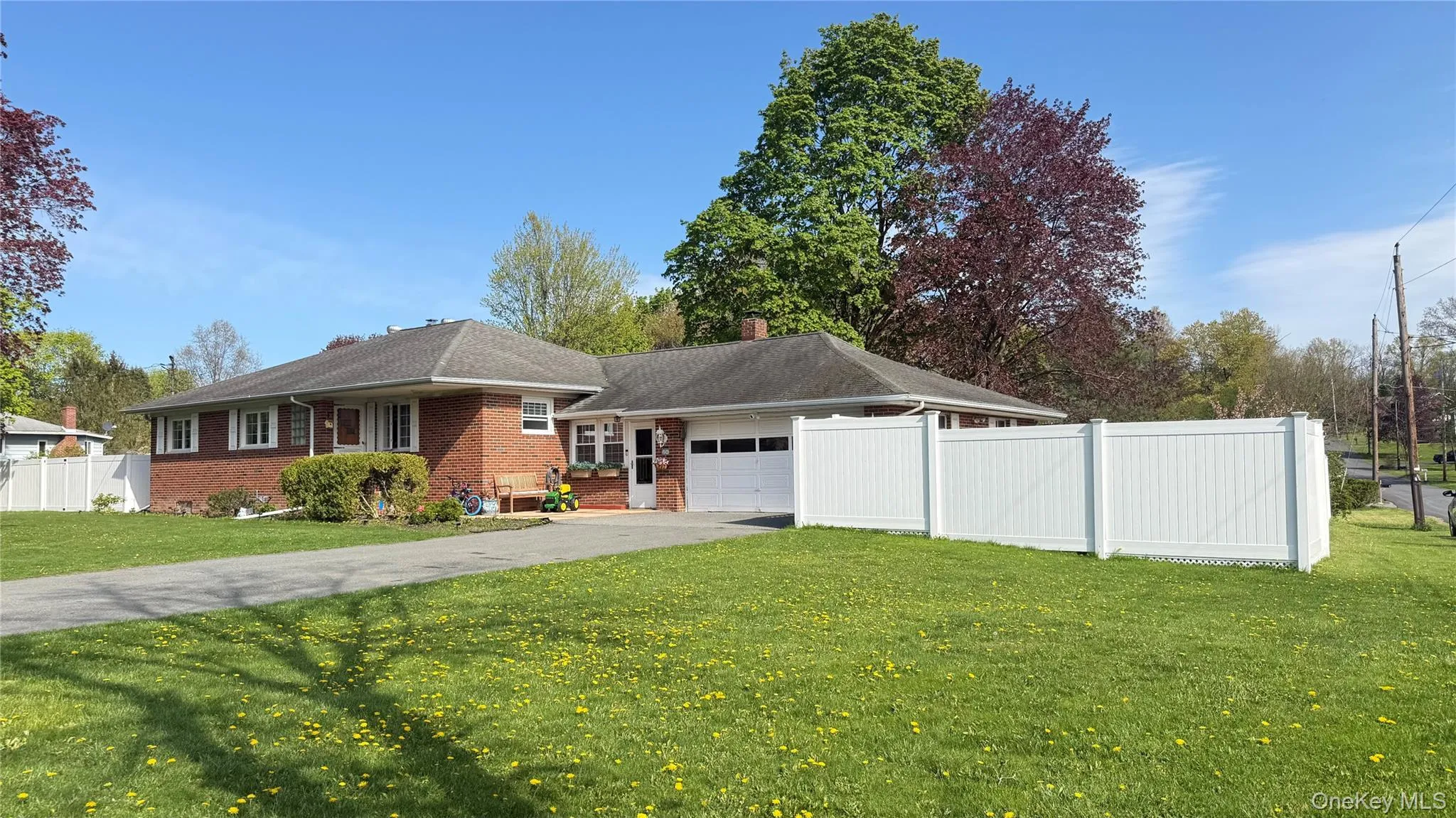 60 Ryerson Road, Wawayanda, NY, 3 Bedrooms Bedrooms, 6 Rooms Rooms,1 BathroomBathrooms,Residential Lease,For Rent,Ryerson,0,990640 60 Ryerson Road, Wawayanda, NY, 3 Bedrooms Bedrooms, 6 Rooms Rooms,1 BathroomBathrooms,Residential Lease,For Rent,Ryerson,0,990640