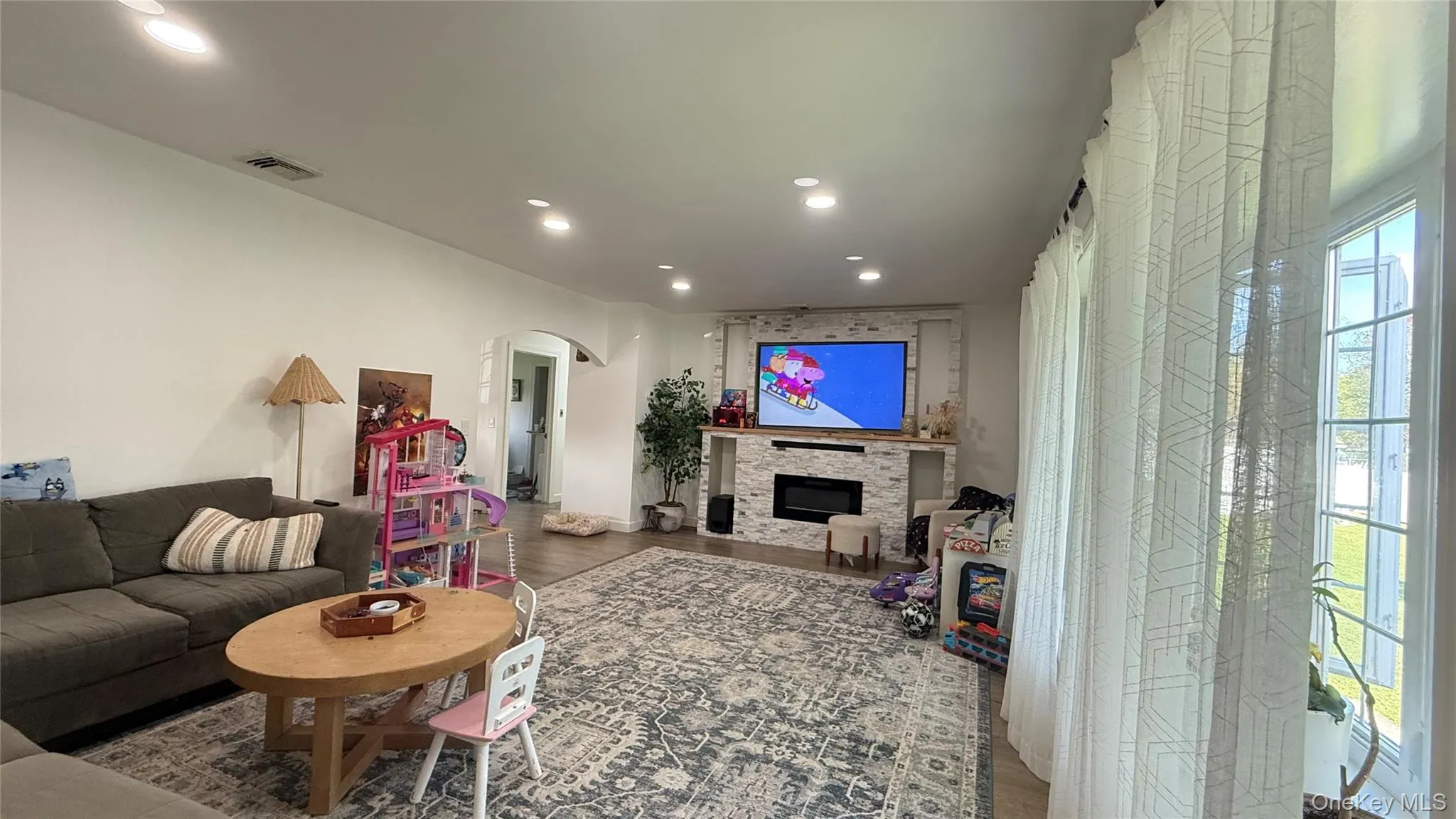 60 Ryerson Road, Wawayanda, NY, 3 Bedrooms Bedrooms, 6 Rooms Rooms,1 BathroomBathrooms,Residential Lease,For Rent,Ryerson,0,990640 60 Ryerson Road, Wawayanda, NY, 3 Bedrooms Bedrooms, 6 Rooms Rooms,1 BathroomBathrooms,Residential Lease,For Rent,Ryerson,0,990640