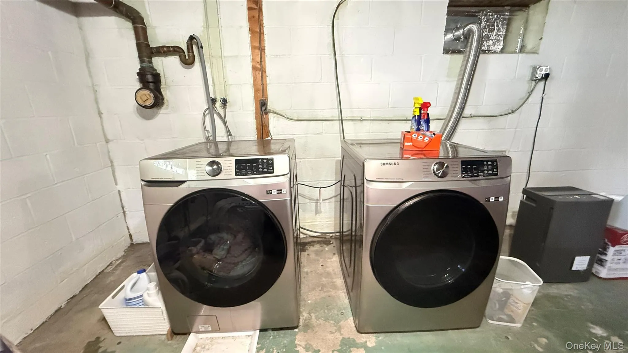 60 Ryerson Road, Wawayanda, NY, 3 Bedrooms Bedrooms, 6 Rooms Rooms,1 BathroomBathrooms,Residential Lease,For Rent,Ryerson,0,990640 60 Ryerson Road, Wawayanda, NY, 3 Bedrooms Bedrooms, 6 Rooms Rooms,1 BathroomBathrooms,Residential Lease,For Rent,Ryerson,0,990640