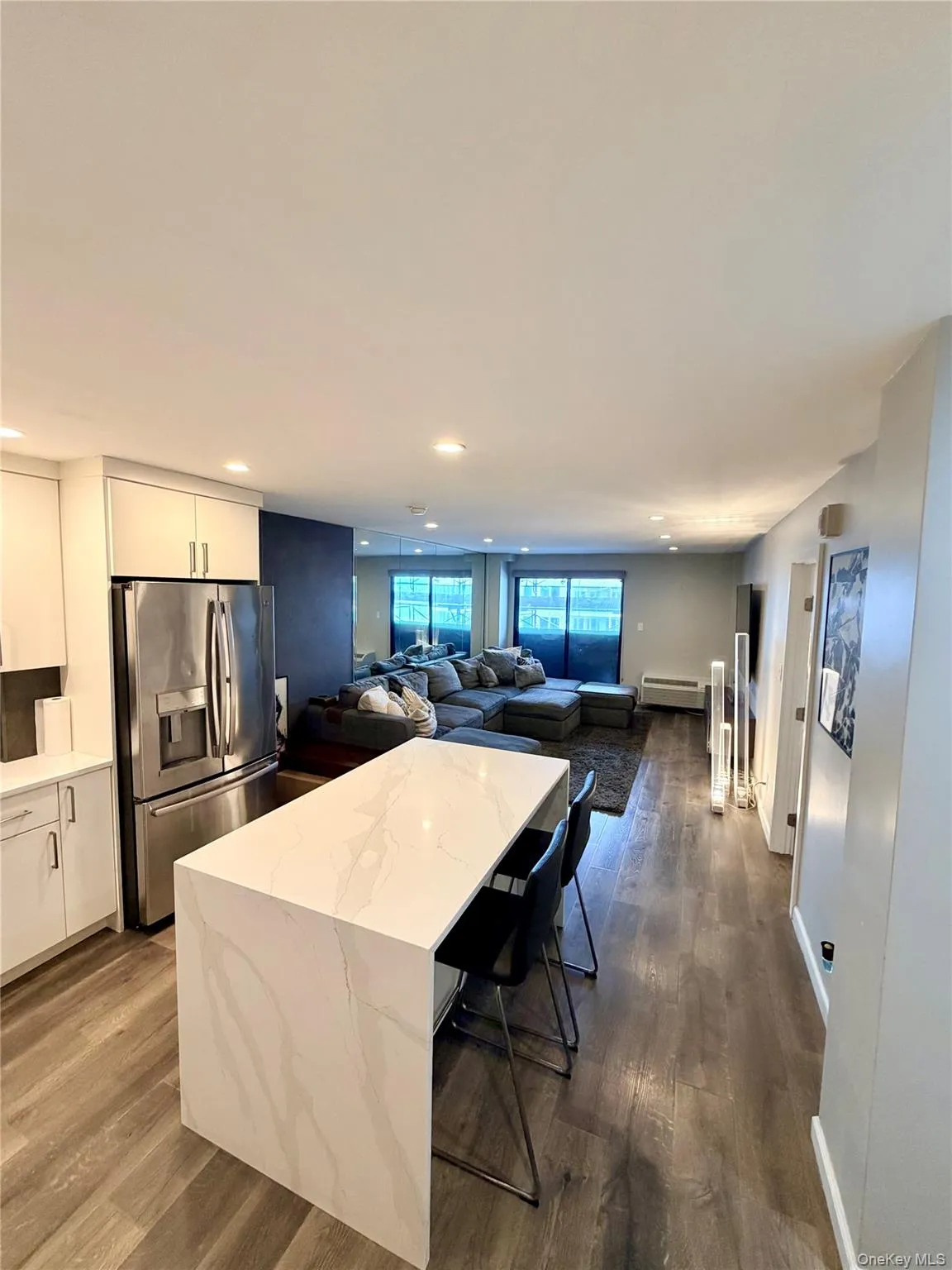 360 Shore Road, Long Beach, NY, 1 Bedroom Bedrooms, 3 Rooms Rooms,1 BathroomBathrooms,Residential Lease,For Rent,Shore,0,990649 360 Shore Road, Long Beach, NY, 1 Bedroom Bedrooms, 3 Rooms Rooms,1 BathroomBathrooms,Residential Lease,For Rent,Shore,0,990649