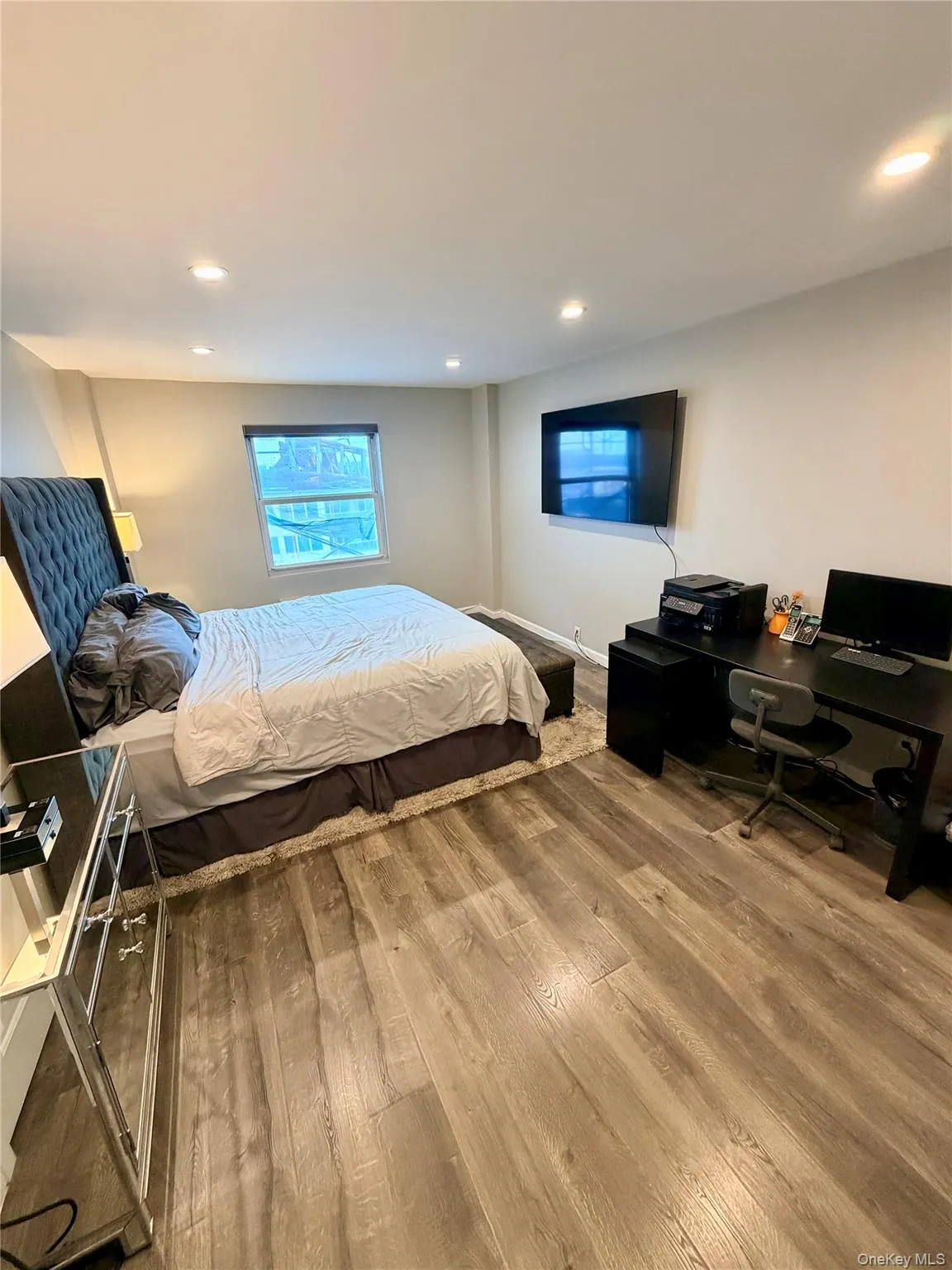 360 Shore Road, Long Beach, NY, 1 Bedroom Bedrooms, 3 Rooms Rooms,1 BathroomBathrooms,Residential Lease,For Rent,Shore,0,990649 360 Shore Road, Long Beach, NY, 1 Bedroom Bedrooms, 3 Rooms Rooms,1 BathroomBathrooms,Residential Lease,For Rent,Shore,0,990649