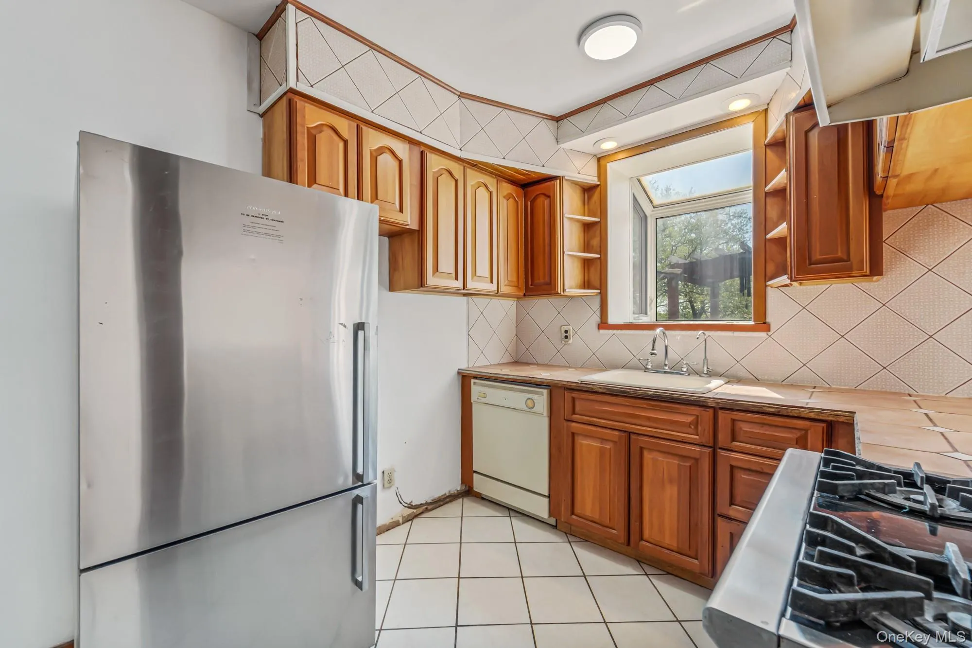 205-18 33rd Avenue, New York, NY, 3 Bedrooms Bedrooms, 6 Rooms Rooms,2 BathroomsBathrooms,Residential,For Rent,33rd,0,990668 205-18 33rd Avenue, New York, NY, 3 Bedrooms Bedrooms, 6 Rooms Rooms,2 BathroomsBathrooms,Residential,For Rent,33rd,0,990668