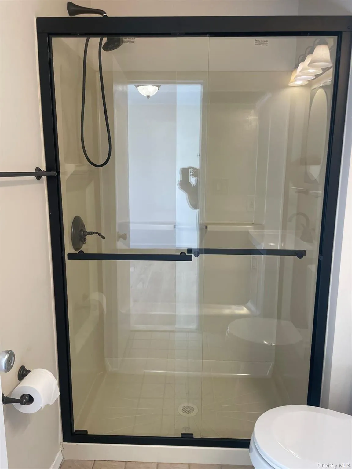 Master shower Master shower