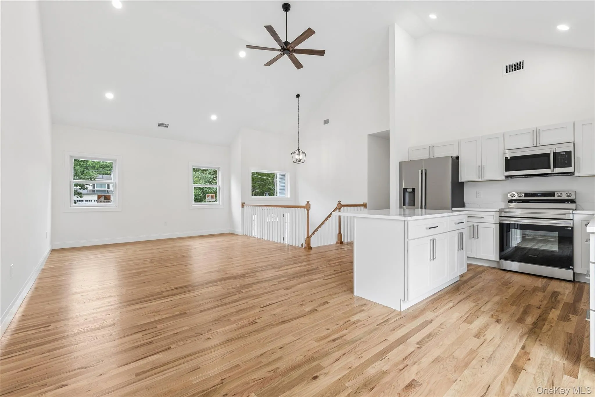 511 Walker Avenue, Brookhaven, NY, 3 Bedrooms Bedrooms, 7 Rooms Rooms,2 BathroomsBathrooms,Residential,For Rent,Walker,0,990695 511 Walker Avenue, Brookhaven, NY, 3 Bedrooms Bedrooms, 7 Rooms Rooms,2 BathroomsBathrooms,Residential,For Rent,Walker,0,990695