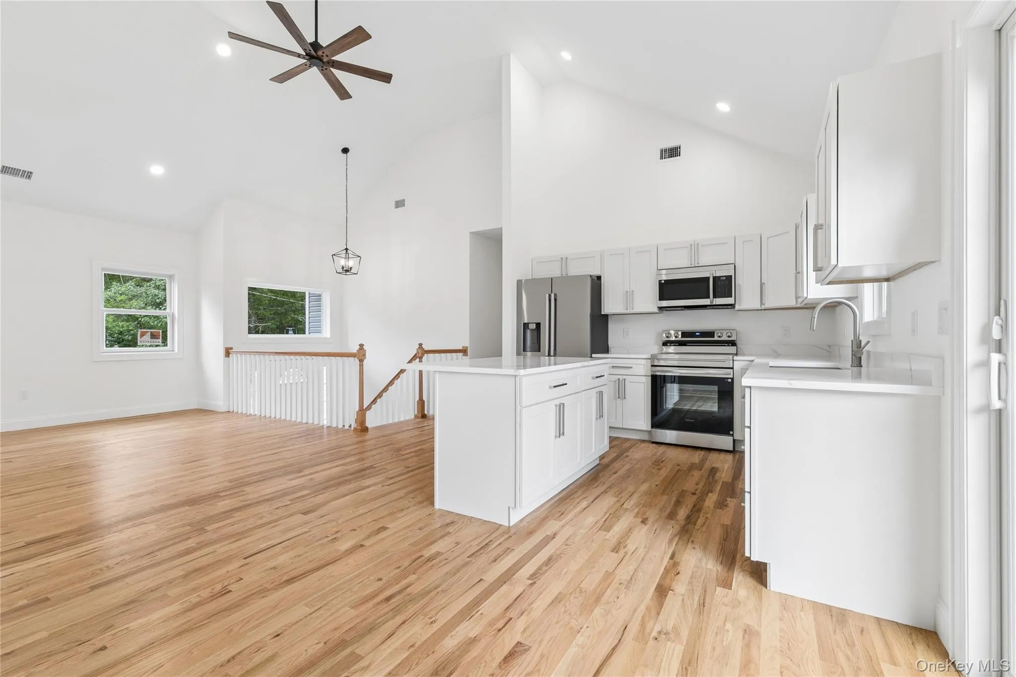 511 Walker Avenue, Brookhaven, NY, 3 Bedrooms Bedrooms, 7 Rooms Rooms,2 BathroomsBathrooms,Residential,For Rent,Walker,0,990695 511 Walker Avenue, Brookhaven, NY, 3 Bedrooms Bedrooms, 7 Rooms Rooms,2 BathroomsBathrooms,Residential,For Rent,Walker,0,990695