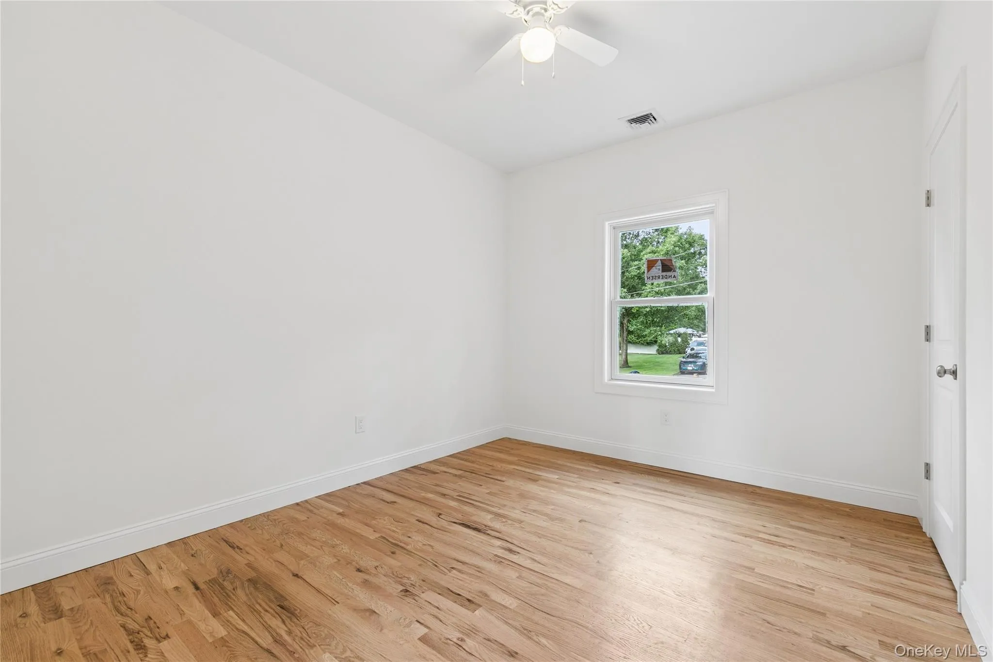 511 Walker Avenue, Brookhaven, NY, 3 Bedrooms Bedrooms, 7 Rooms Rooms,2 BathroomsBathrooms,Residential,For Rent,Walker,0,990695 511 Walker Avenue, Brookhaven, NY, 3 Bedrooms Bedrooms, 7 Rooms Rooms,2 BathroomsBathrooms,Residential,For Rent,Walker,0,990695