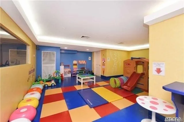 64-05 Yellowstone Boulevard, New York, NY, 1 Bedroom Bedrooms, 5 Rooms Rooms,1 BathroomBathrooms,Residential Lease,For Rent,Yellowstone,0,990697 64-05 Yellowstone Boulevard, New York, NY, 1 Bedroom Bedrooms, 5 Rooms Rooms,1 BathroomBathrooms,Residential Lease,For Rent,Yellowstone,0,990697