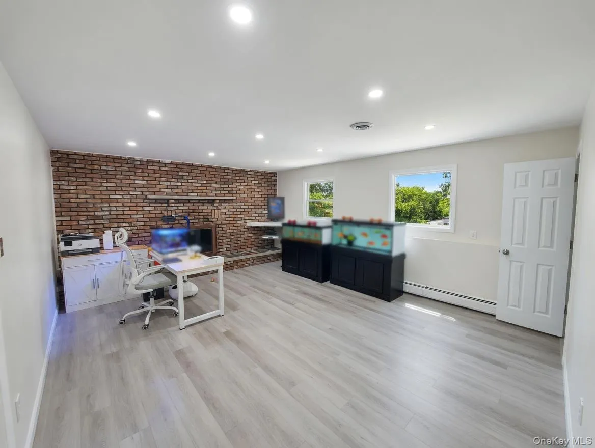 36 Tamar Drive, Clarkstown, NY, 5 Bedrooms Bedrooms, 13 Rooms Rooms,3 BathroomsBathrooms,Residential,For Rent,Tamar,0,990710 36 Tamar Drive, Clarkstown, NY, 5 Bedrooms Bedrooms, 13 Rooms Rooms,3 BathroomsBathrooms,Residential,For Rent,Tamar,0,990710