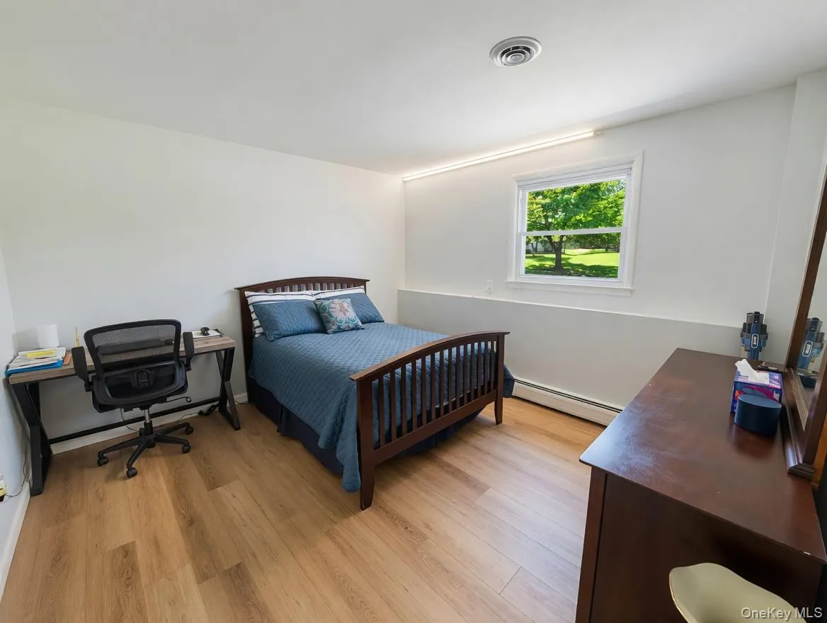 36 Tamar Drive, Clarkstown, NY, 5 Bedrooms Bedrooms, 13 Rooms Rooms,3 BathroomsBathrooms,Residential,For Rent,Tamar,0,990710 36 Tamar Drive, Clarkstown, NY, 5 Bedrooms Bedrooms, 13 Rooms Rooms,3 BathroomsBathrooms,Residential,For Rent,Tamar,0,990710