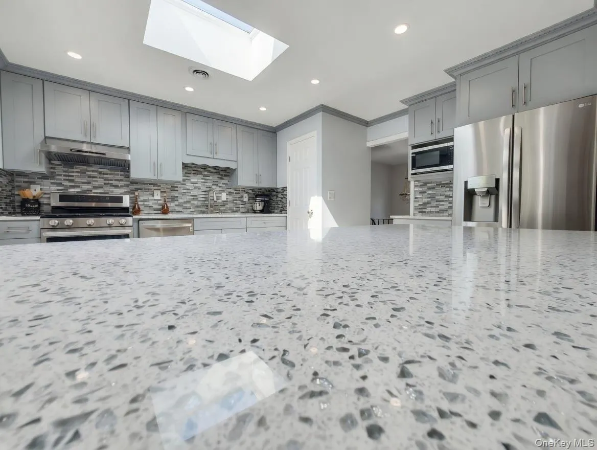 36 Tamar Drive, Clarkstown, NY, 5 Bedrooms Bedrooms, 13 Rooms Rooms,3 BathroomsBathrooms,Residential,For Rent,Tamar,0,990710 36 Tamar Drive, Clarkstown, NY, 5 Bedrooms Bedrooms, 13 Rooms Rooms,3 BathroomsBathrooms,Residential,For Rent,Tamar,0,990710