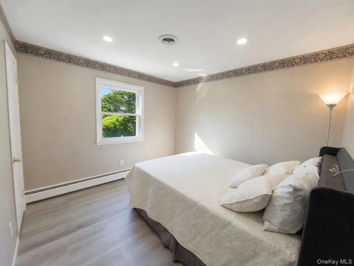 36 Tamar Drive, Clarkstown, NY, 5 Bedrooms Bedrooms, 13 Rooms Rooms,3 BathroomsBathrooms,Residential,For Rent,Tamar,0,990710 36 Tamar Drive, Clarkstown, NY, 5 Bedrooms Bedrooms, 13 Rooms Rooms,3 BathroomsBathrooms,Residential,For Rent,Tamar,0,990710