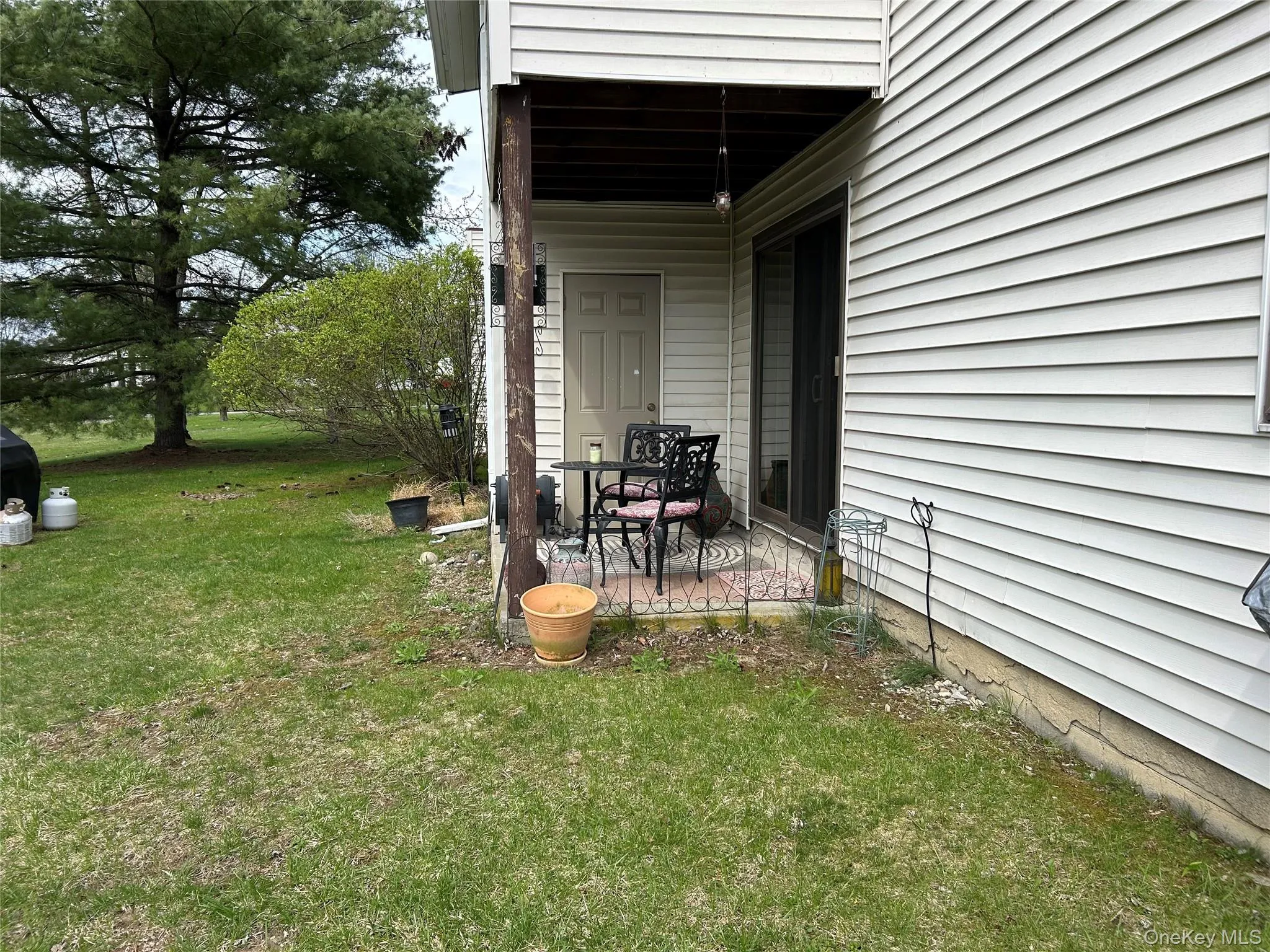 40 Scarborough Lane, Wappinger, NY, 2 Bedrooms Bedrooms, 5 Rooms Rooms,1 BathroomBathrooms,Residential Lease,For Rent,Scarborough,0,990712 40 Scarborough Lane, Wappinger, NY, 2 Bedrooms Bedrooms, 5 Rooms Rooms,1 BathroomBathrooms,Residential Lease,For Rent,Scarborough,0,990712