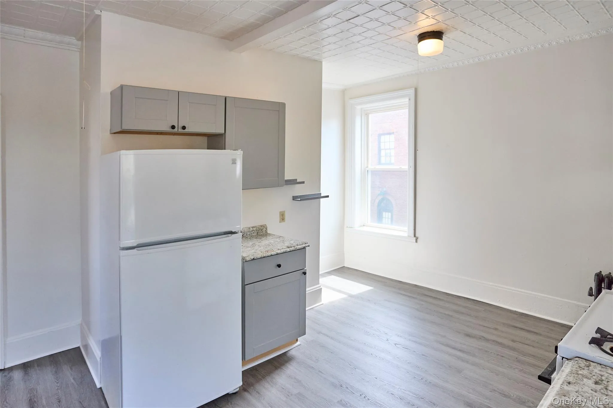 457 Main St, Beacon, NY, 1 Bedroom Bedrooms, 2 Rooms Rooms,1 BathroomBathrooms,Residential Lease,For Rent,Main St,0,990726 457 Main St, Beacon, NY, 1 Bedroom Bedrooms, 2 Rooms Rooms,1 BathroomBathrooms,Residential Lease,For Rent,Main St,0,990726