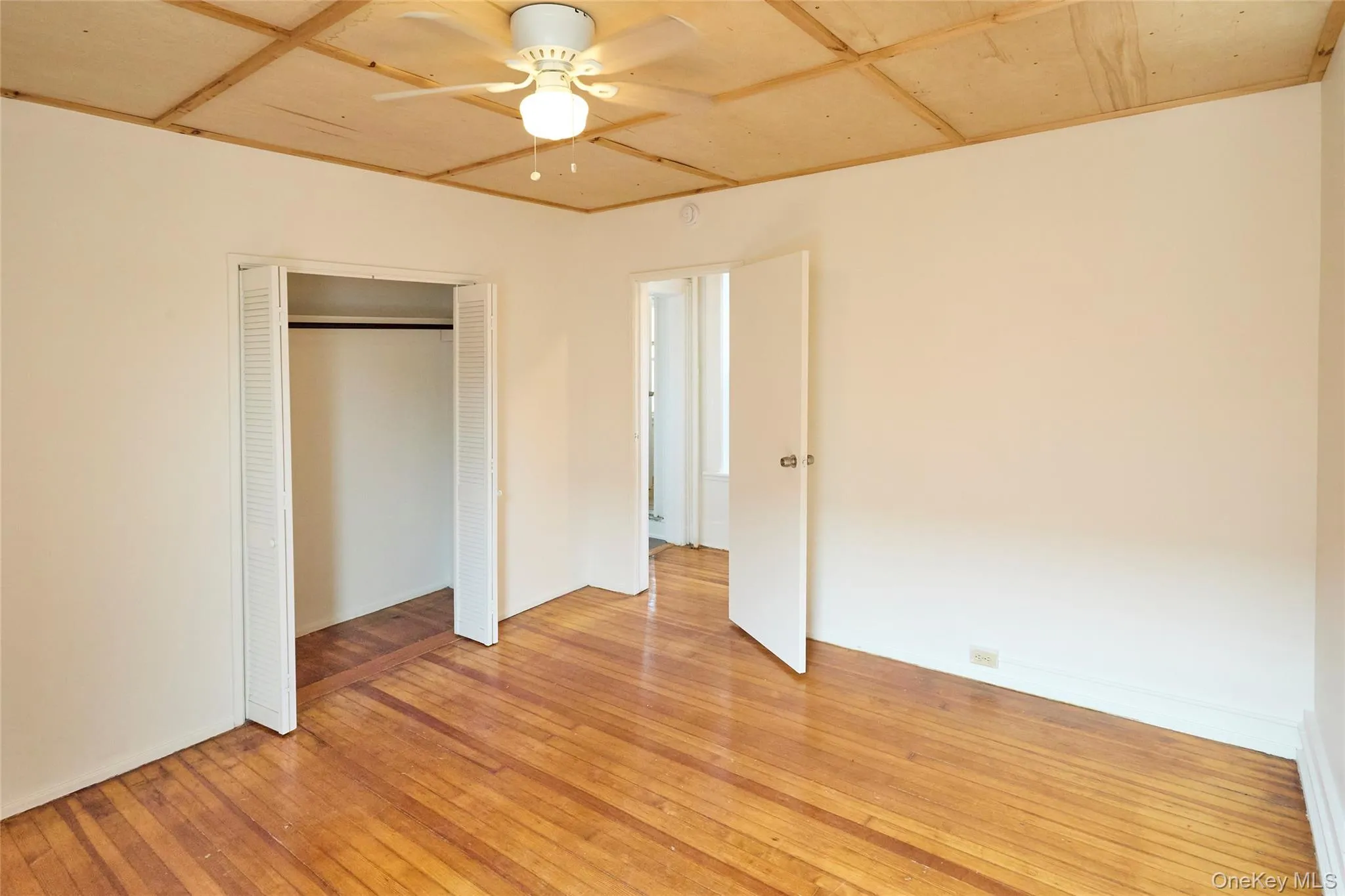 457 Main St, Beacon, NY, 1 Bedroom Bedrooms, 2 Rooms Rooms,1 BathroomBathrooms,Residential Lease,For Rent,Main St,0,990726 457 Main St, Beacon, NY, 1 Bedroom Bedrooms, 2 Rooms Rooms,1 BathroomBathrooms,Residential Lease,For Rent,Main St,0,990726
