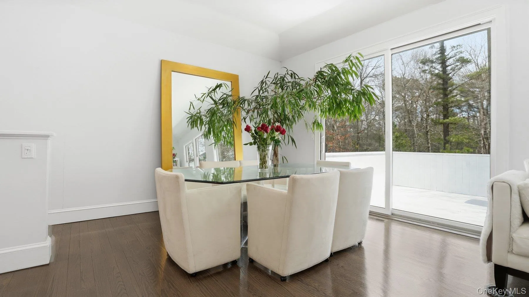 420 Maple Avenue, Southampton, NY, 3 Bedrooms Bedrooms, 5 Rooms Rooms,3 BathroomsBathrooms,Residential Lease,For Rent,Maple,0,990727 420 Maple Avenue, Southampton, NY, 3 Bedrooms Bedrooms, 5 Rooms Rooms,3 BathroomsBathrooms,Residential Lease,For Rent,Maple,0,990727