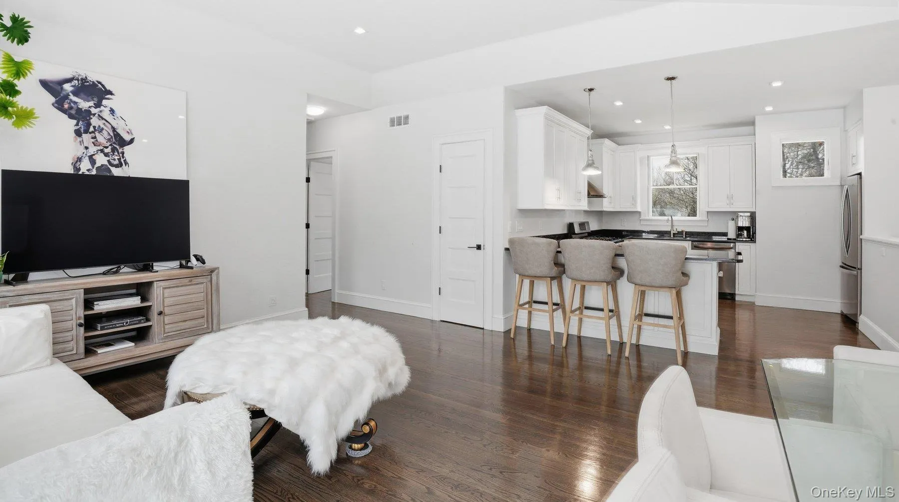 2nd Floor Living Area 2nd Floor Living Area