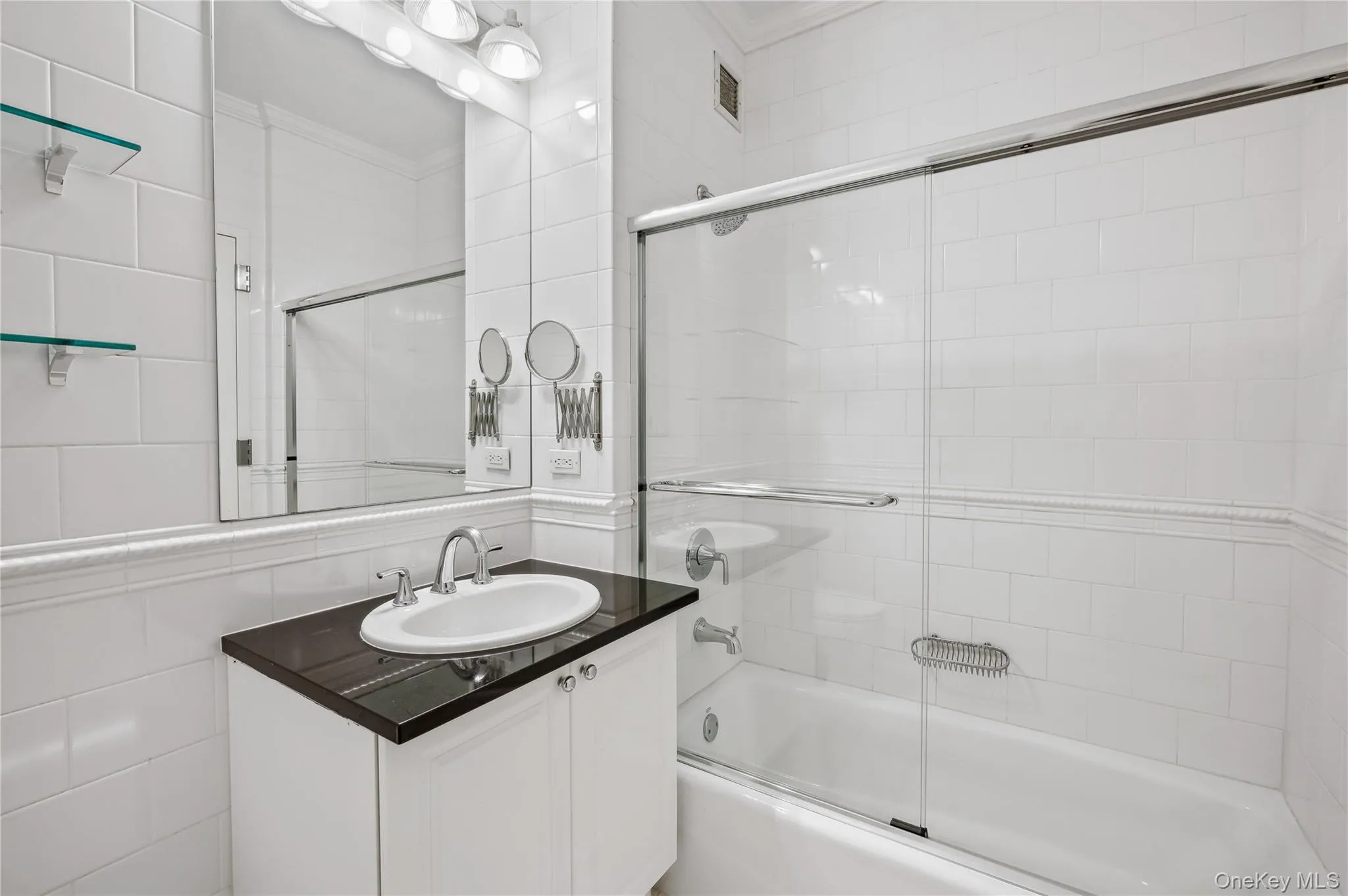 1 Scarsdale Road, Eastchester, NY, 2 Bedrooms Bedrooms, 4 Rooms Rooms,2 BathroomsBathrooms,Residential Lease,For Rent,Scarsdale,0,990730 1 Scarsdale Road, Eastchester, NY, 2 Bedrooms Bedrooms, 4 Rooms Rooms,2 BathroomsBathrooms,Residential Lease,For Rent,Scarsdale,0,990730