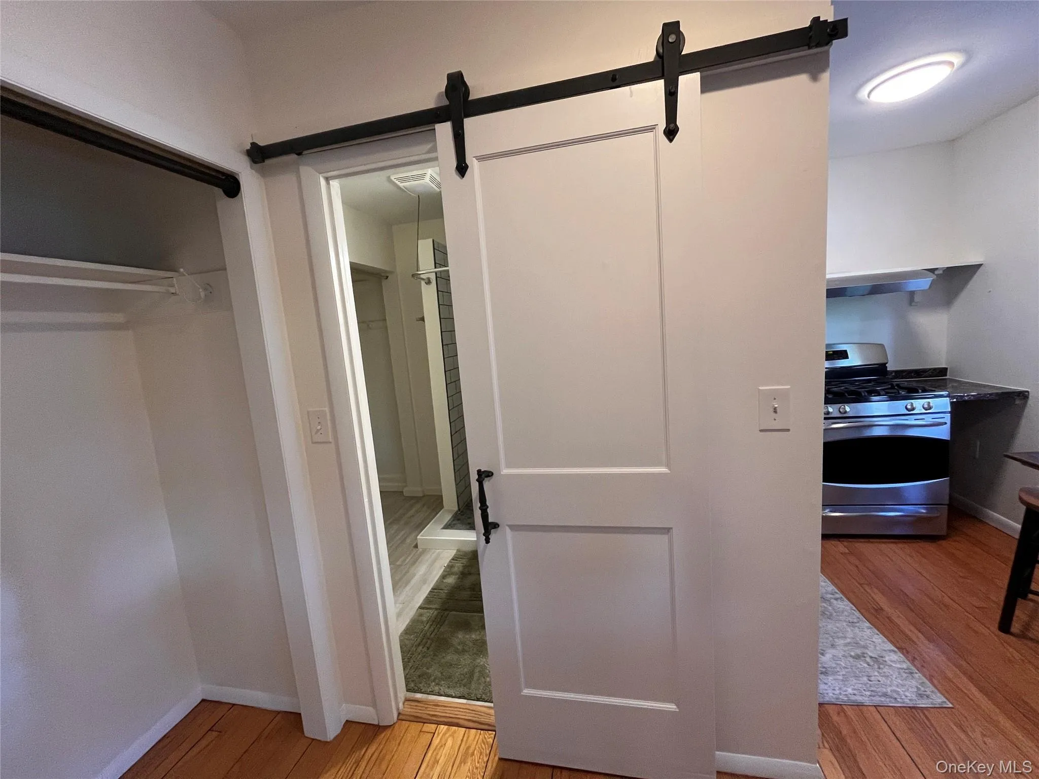 66 Worrall Avenue, Poughkeepsie, NY, 1 Bedroom Bedrooms, 3 Rooms Rooms,1 BathroomBathrooms,Residential Lease,For Rent,Worrall,0,990741 66 Worrall Avenue, Poughkeepsie, NY, 1 Bedroom Bedrooms, 3 Rooms Rooms,1 BathroomBathrooms,Residential Lease,For Rent,Worrall,0,990741