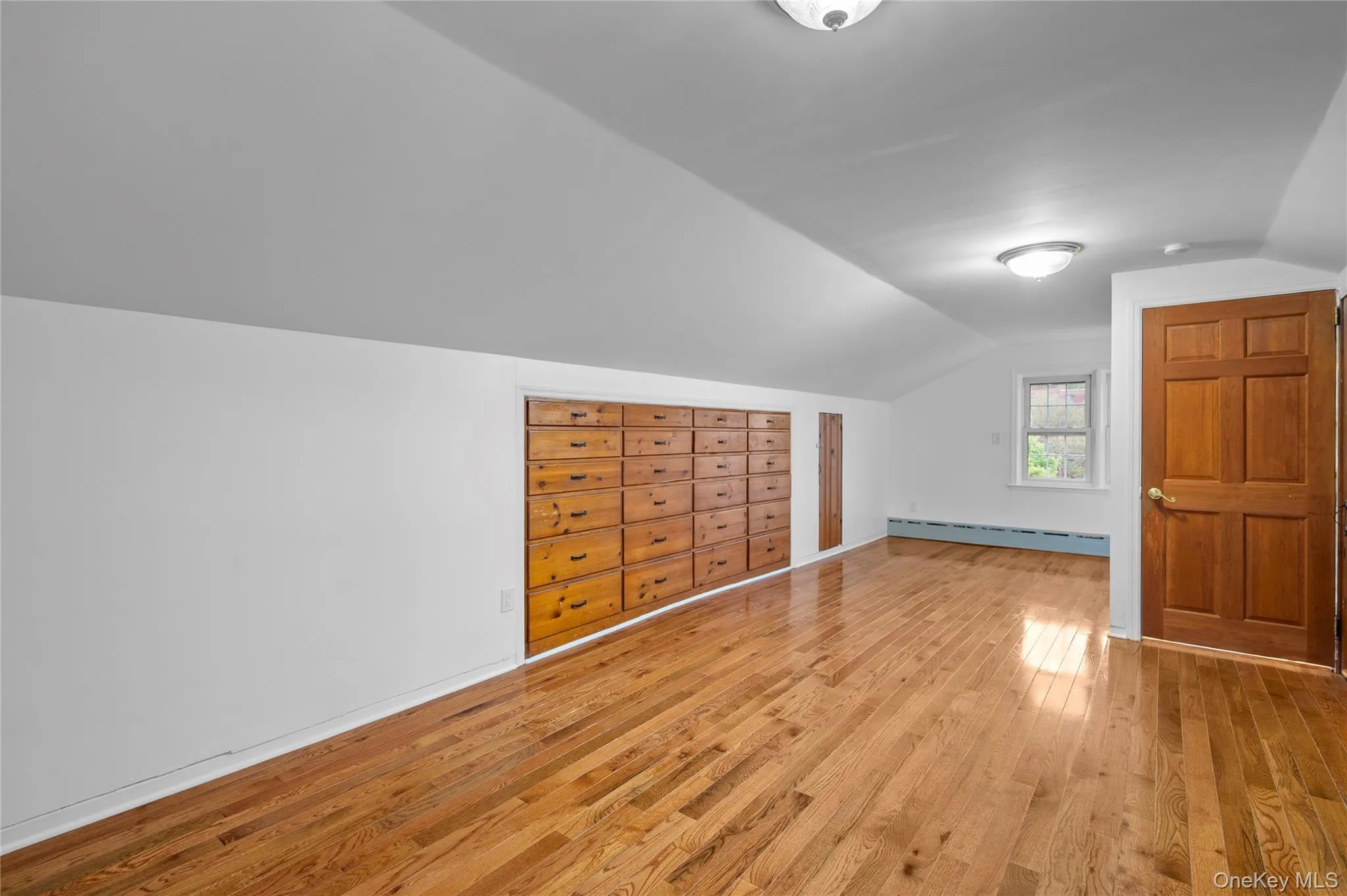 20 Overhill Place, Yonkers, NY, 4 Bedrooms Bedrooms, 6 Rooms Rooms,2 BathroomsBathrooms,Residential Lease,For Rent,Overhill,0,990744 20 Overhill Place, Yonkers, NY, 4 Bedrooms Bedrooms, 6 Rooms Rooms,2 BathroomsBathrooms,Residential Lease,For Rent,Overhill,0,990744