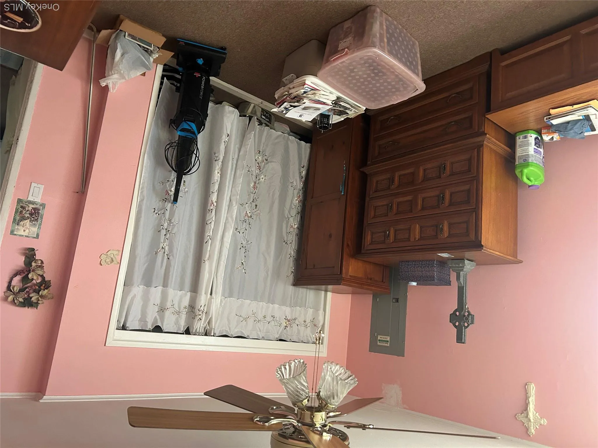 6 Mead Lane, Hempstead, NY, 4 Bedrooms Bedrooms, 7 Rooms Rooms,2 BathroomsBathrooms,Residential,For Rent,Mead,0,990754 6 Mead Lane, Hempstead, NY, 4 Bedrooms Bedrooms, 7 Rooms Rooms,2 BathroomsBathrooms,Residential,For Rent,Mead,0,990754